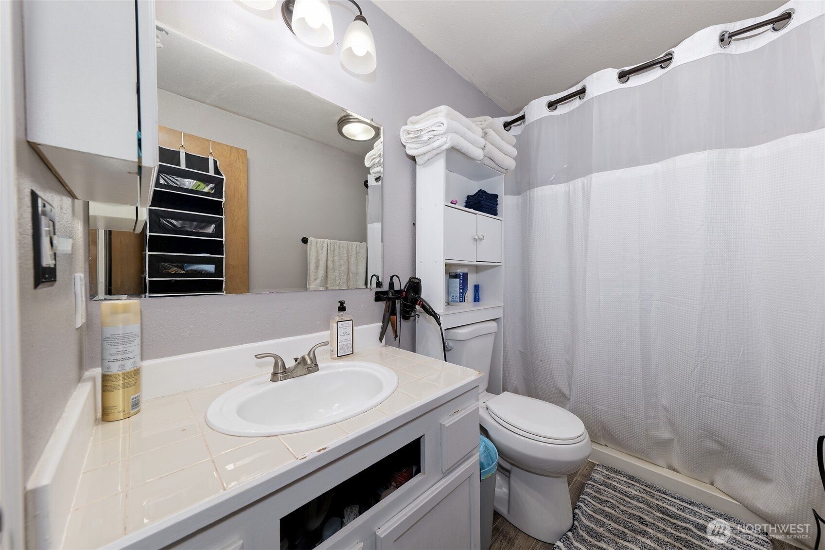 60 Ne Riverhill Lane Property Photo 15