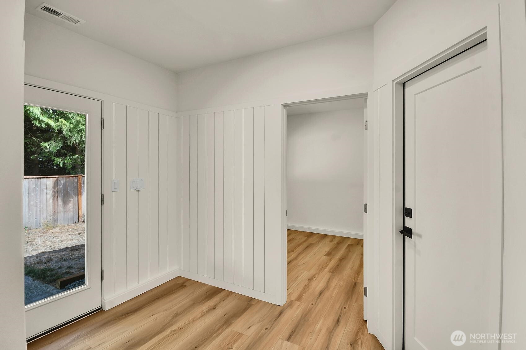 4221 108th Street Property Photo 15