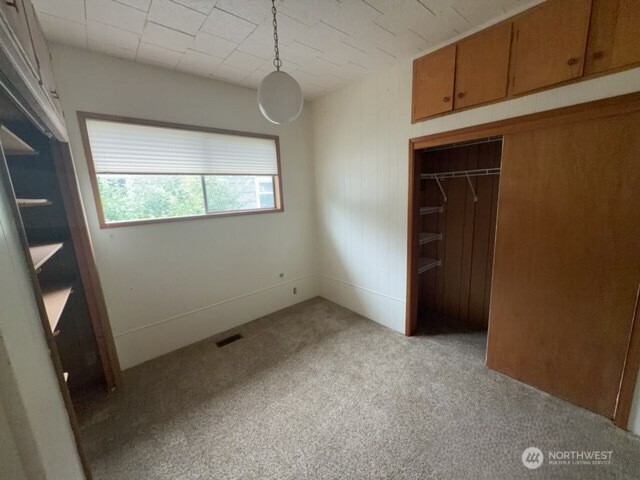 1611 Oakes Avenue Property Photo 11