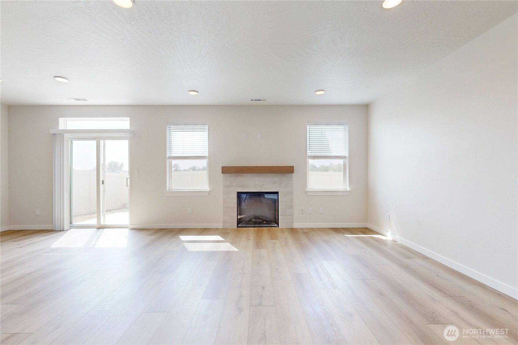 1451 Pat Avenue Property Photo 3