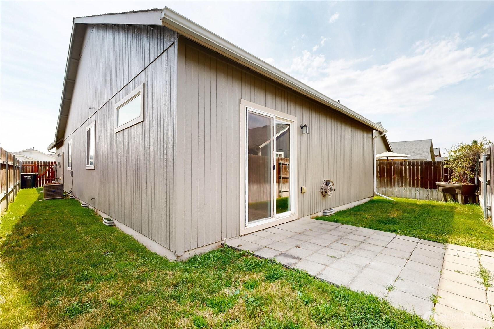 1212 Sw Carver Street Property Photo 25