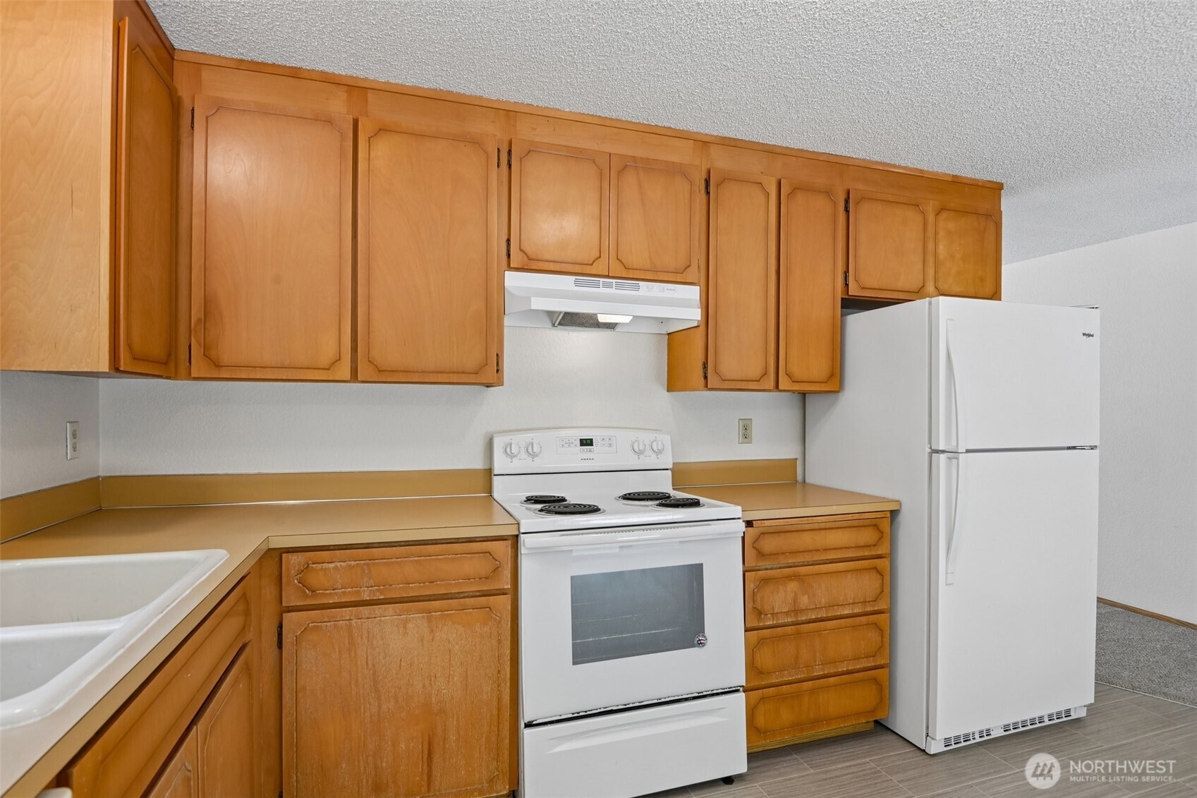 9003 159th Street Property Photo 11