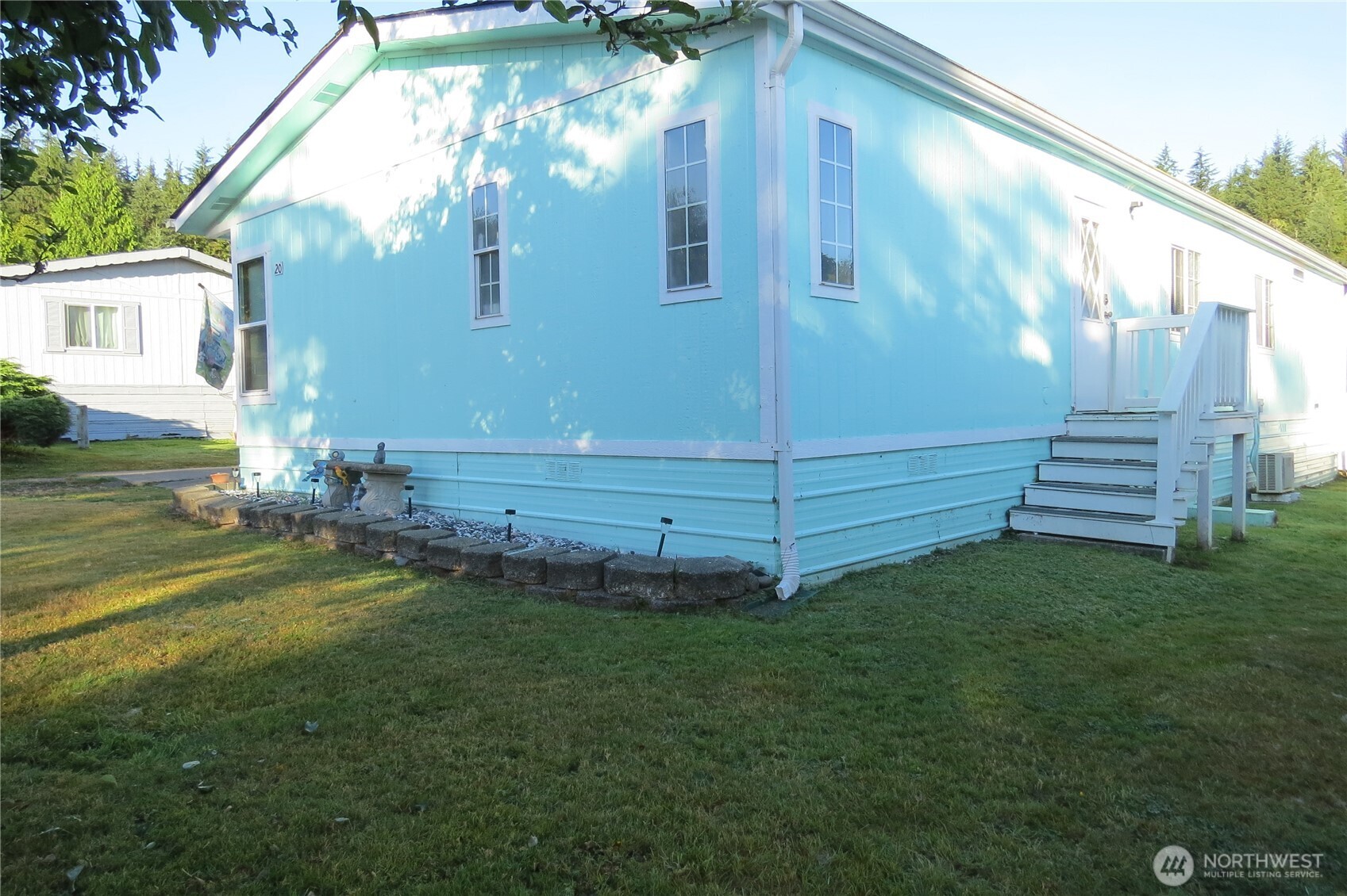 1019 Stanford Drive 20 Property Photo 6