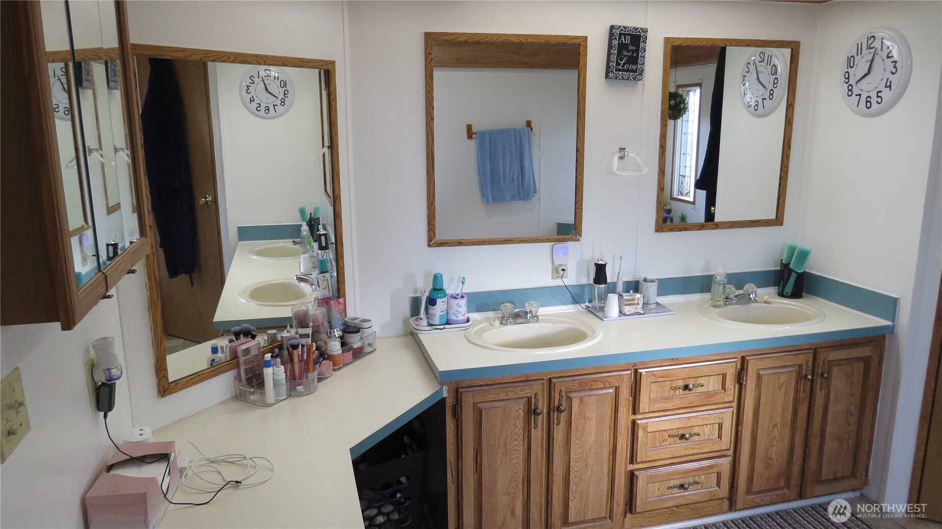 1019 Stanford Drive 20 Property Photo 22