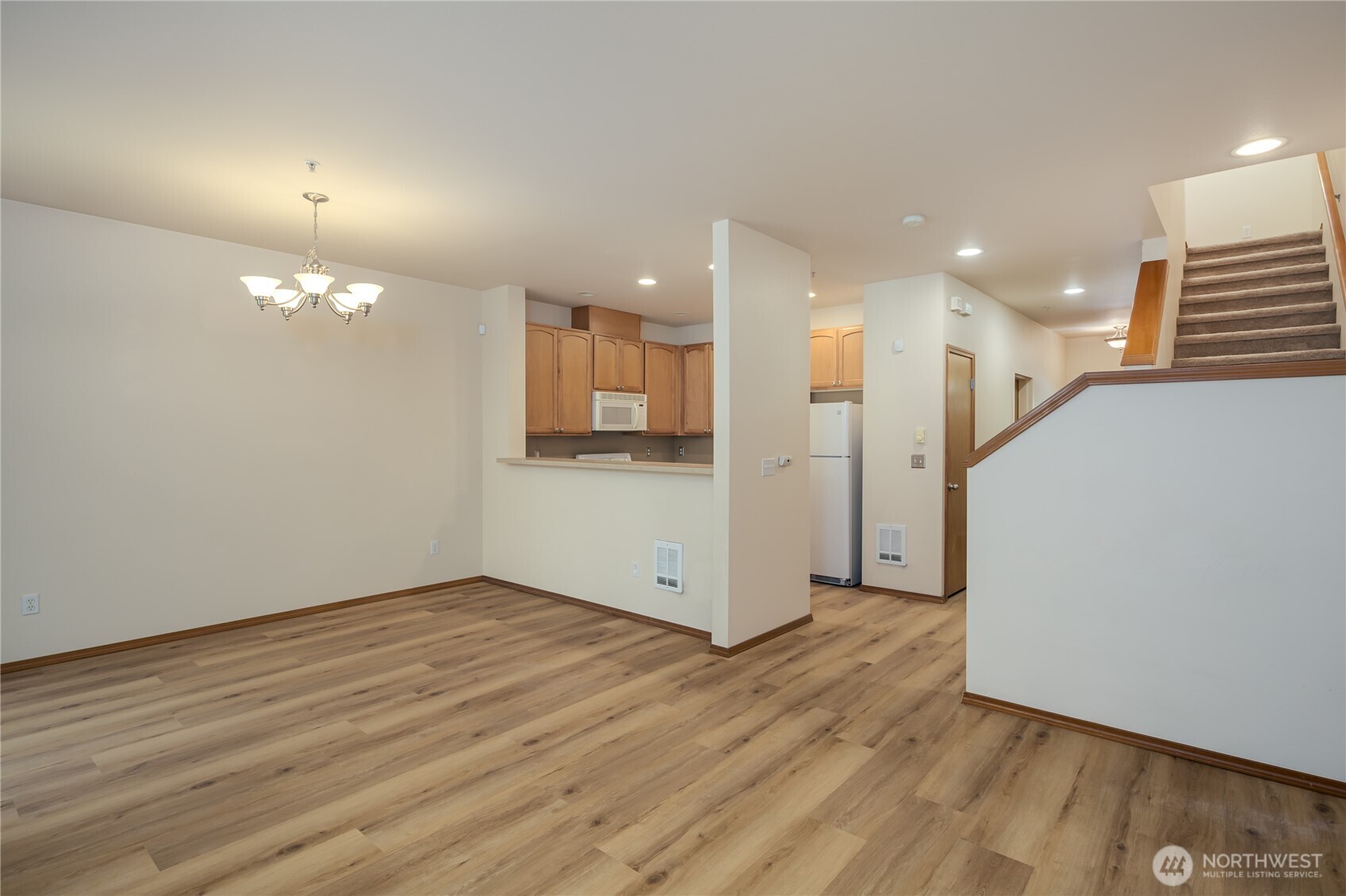 10829 19th Avenue 2c Property Photo 10