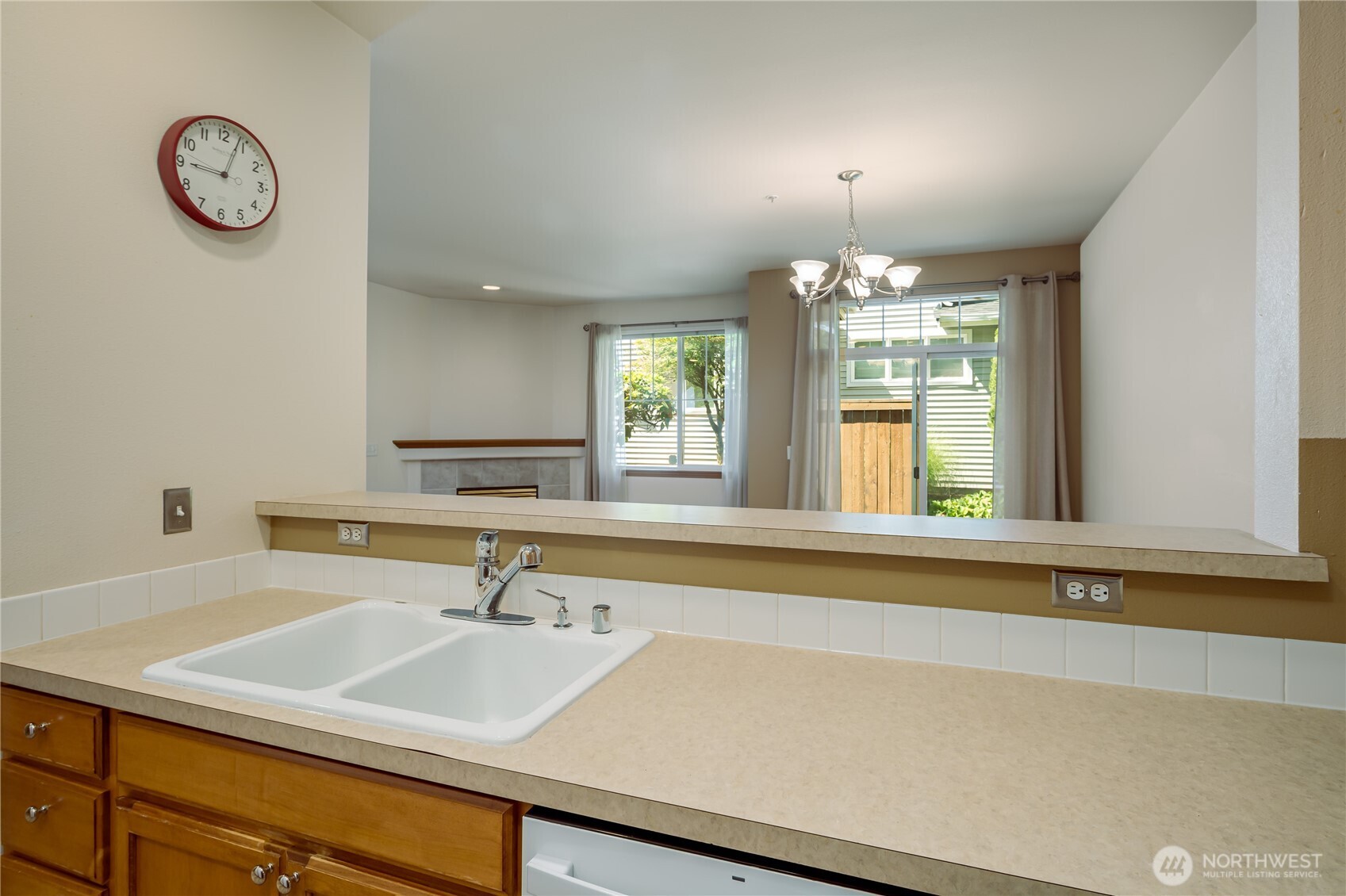 10829 19th Avenue 2c Property Photo 16