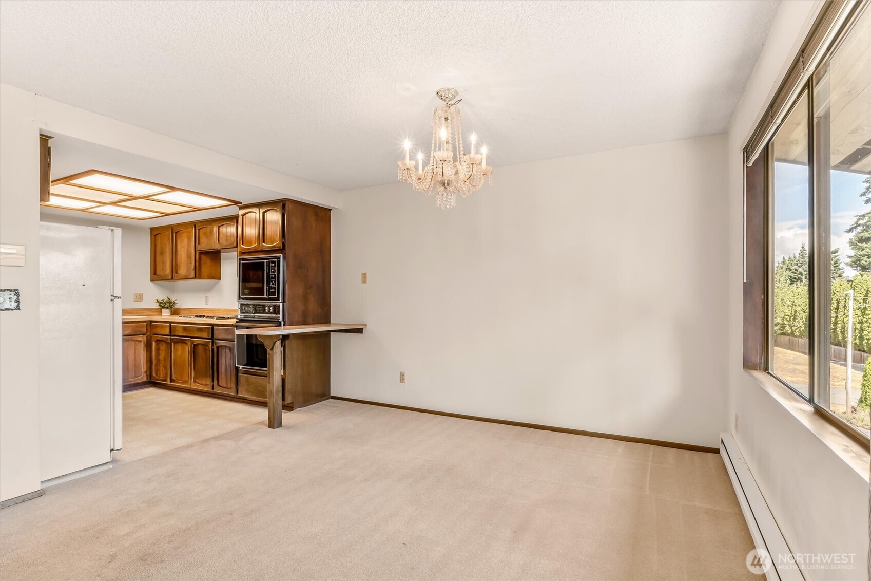 2418 Euclid Avenue 6 Property Photo 13