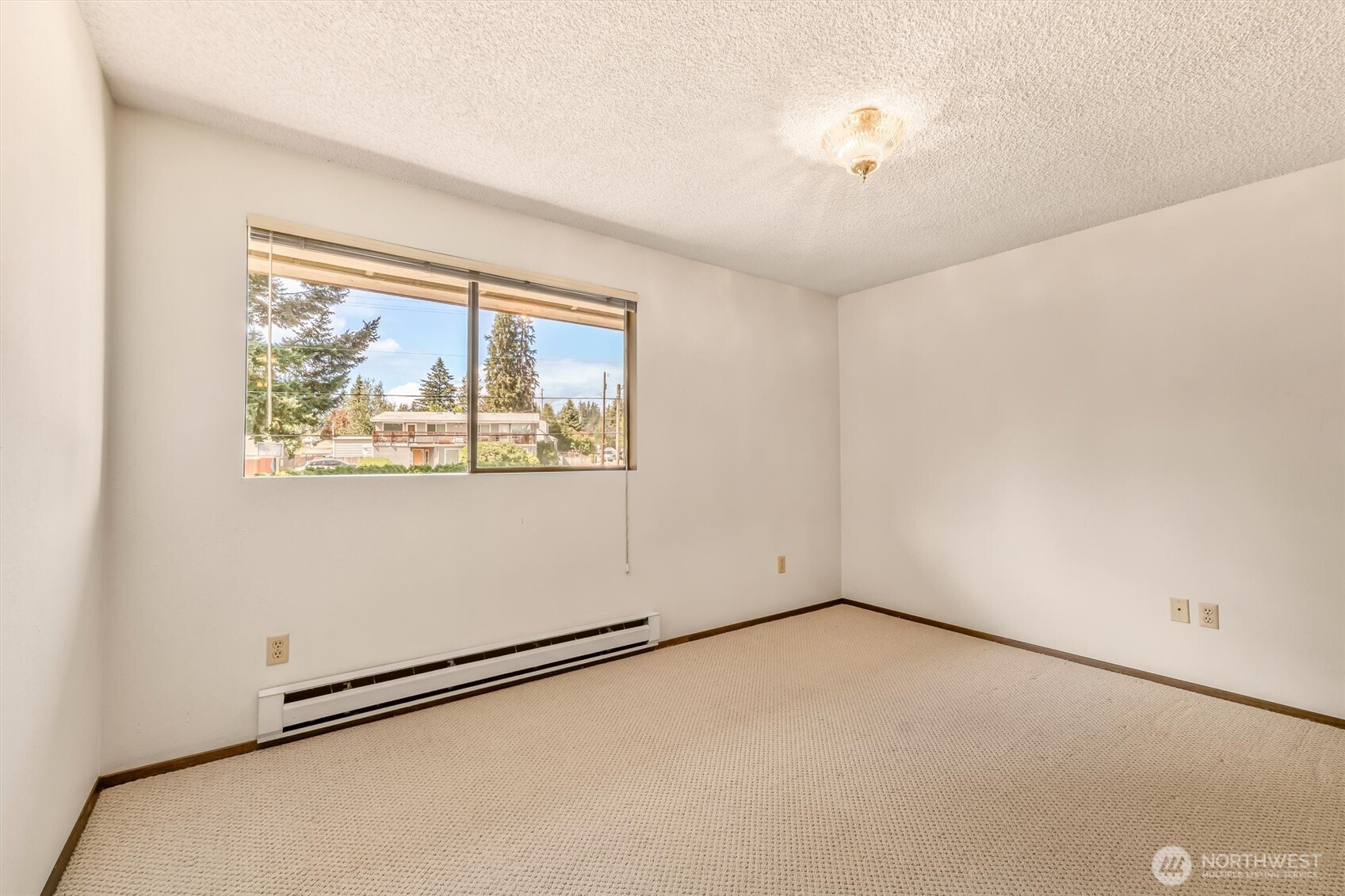 2418 Euclid Avenue 6 Property Photo 22