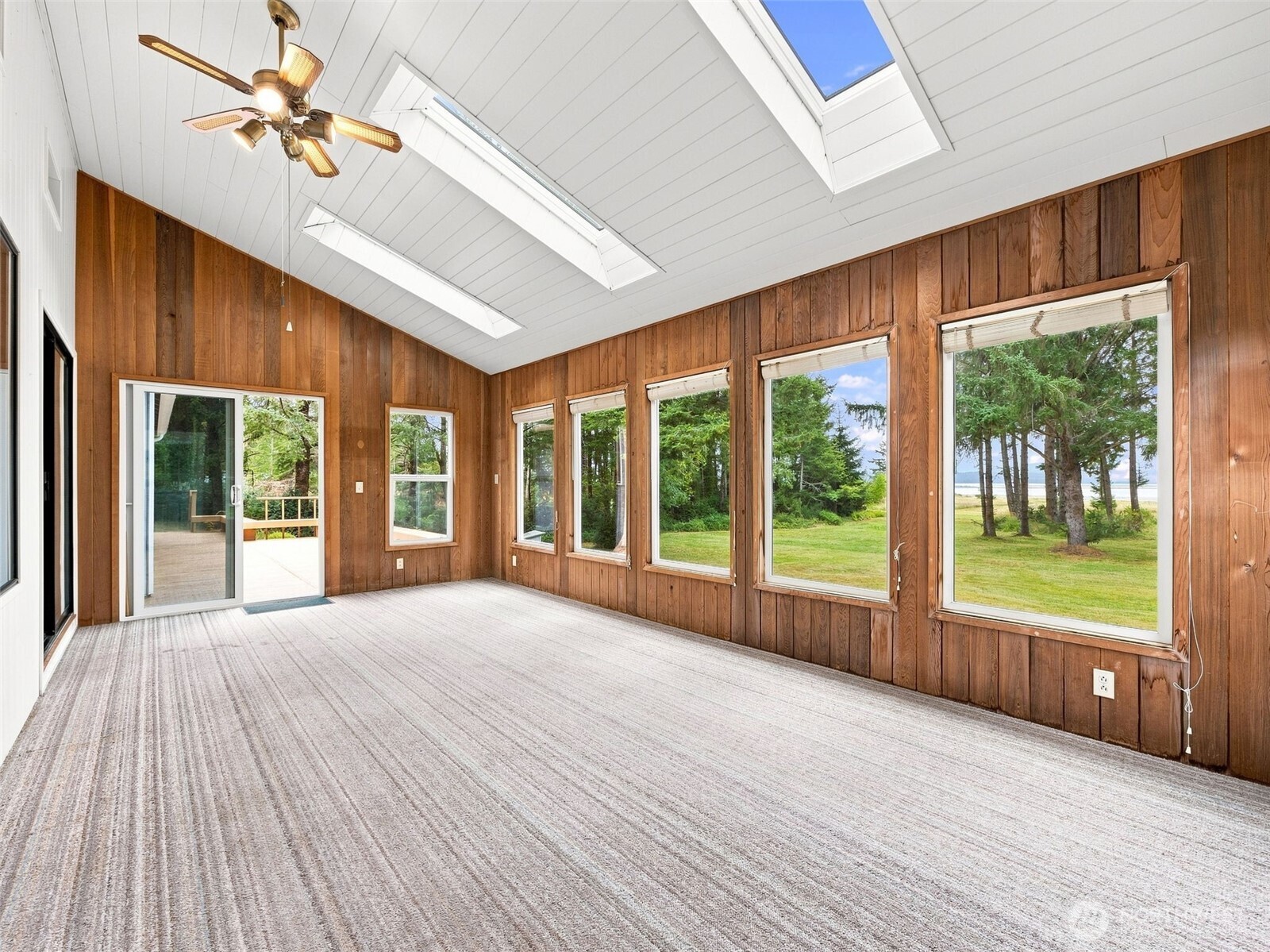 13706 Teal Lane Property Photo 15