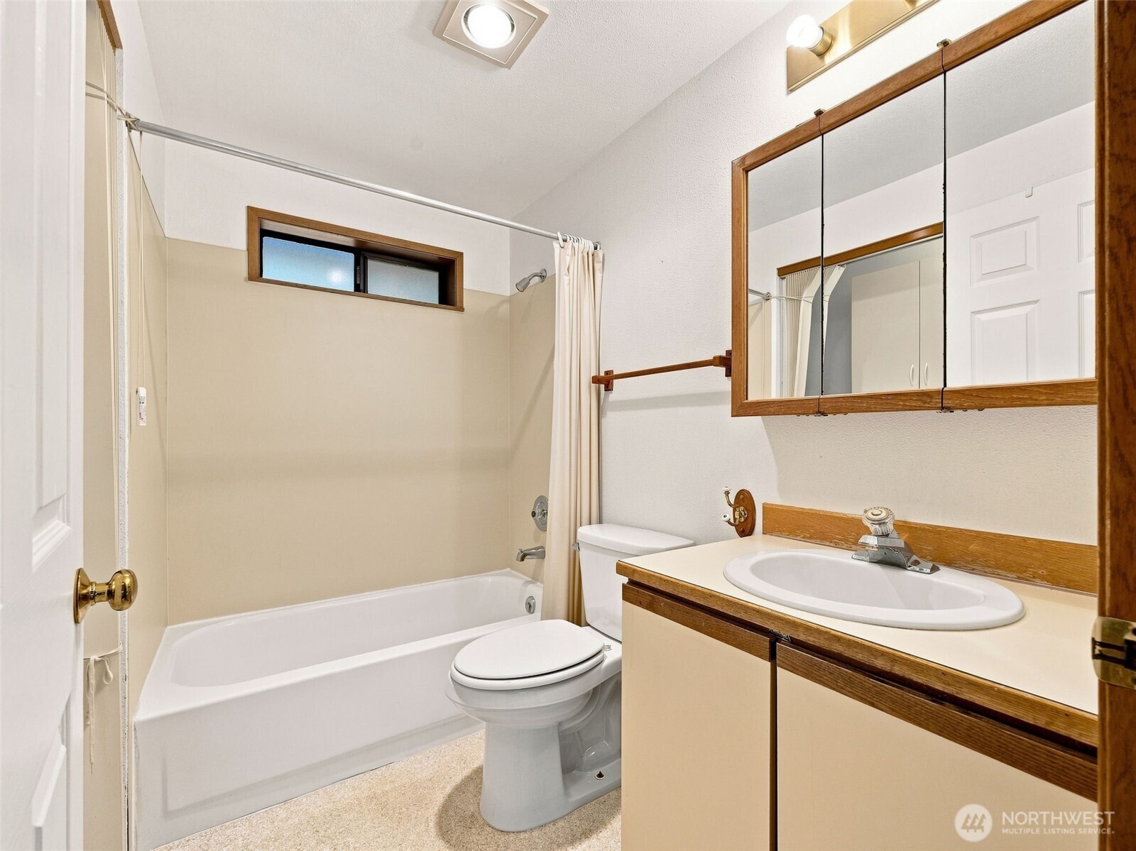 13706 Teal Lane Property Photo 23