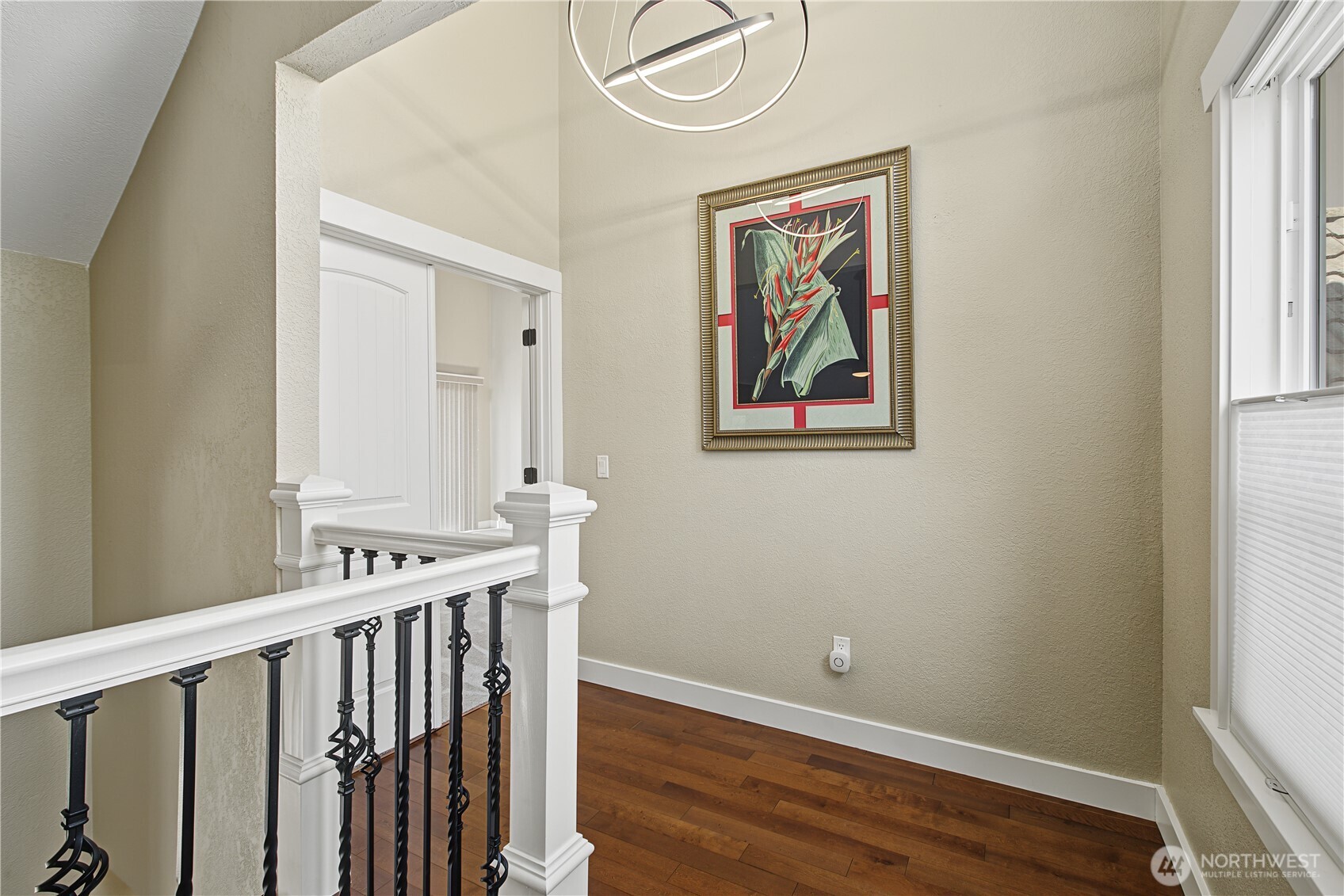 10010 76th Street Property Photo 5