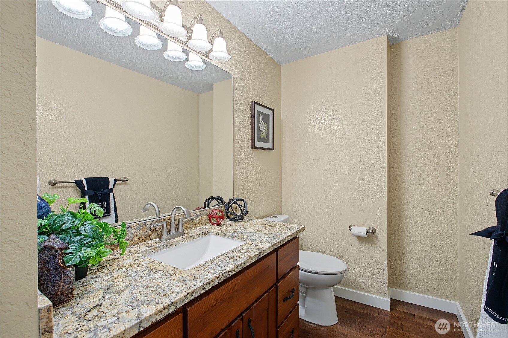 10010 76th Street Property Photo 21