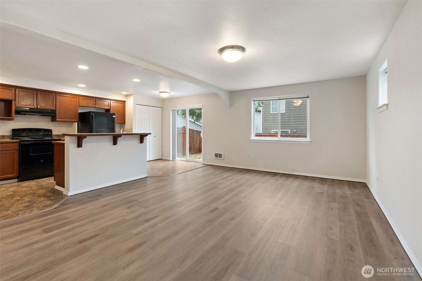 14609 46th Avenue Property Photo 5
