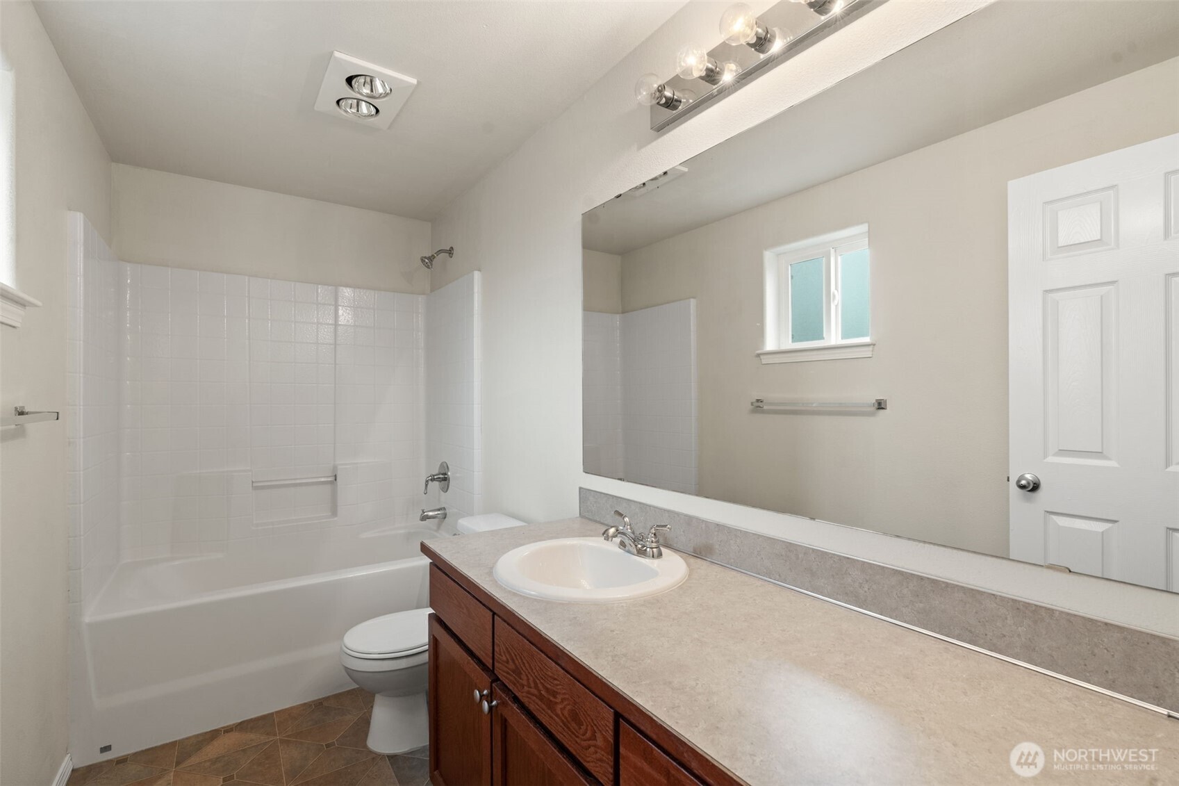 14609 46th Avenue Property Photo 35