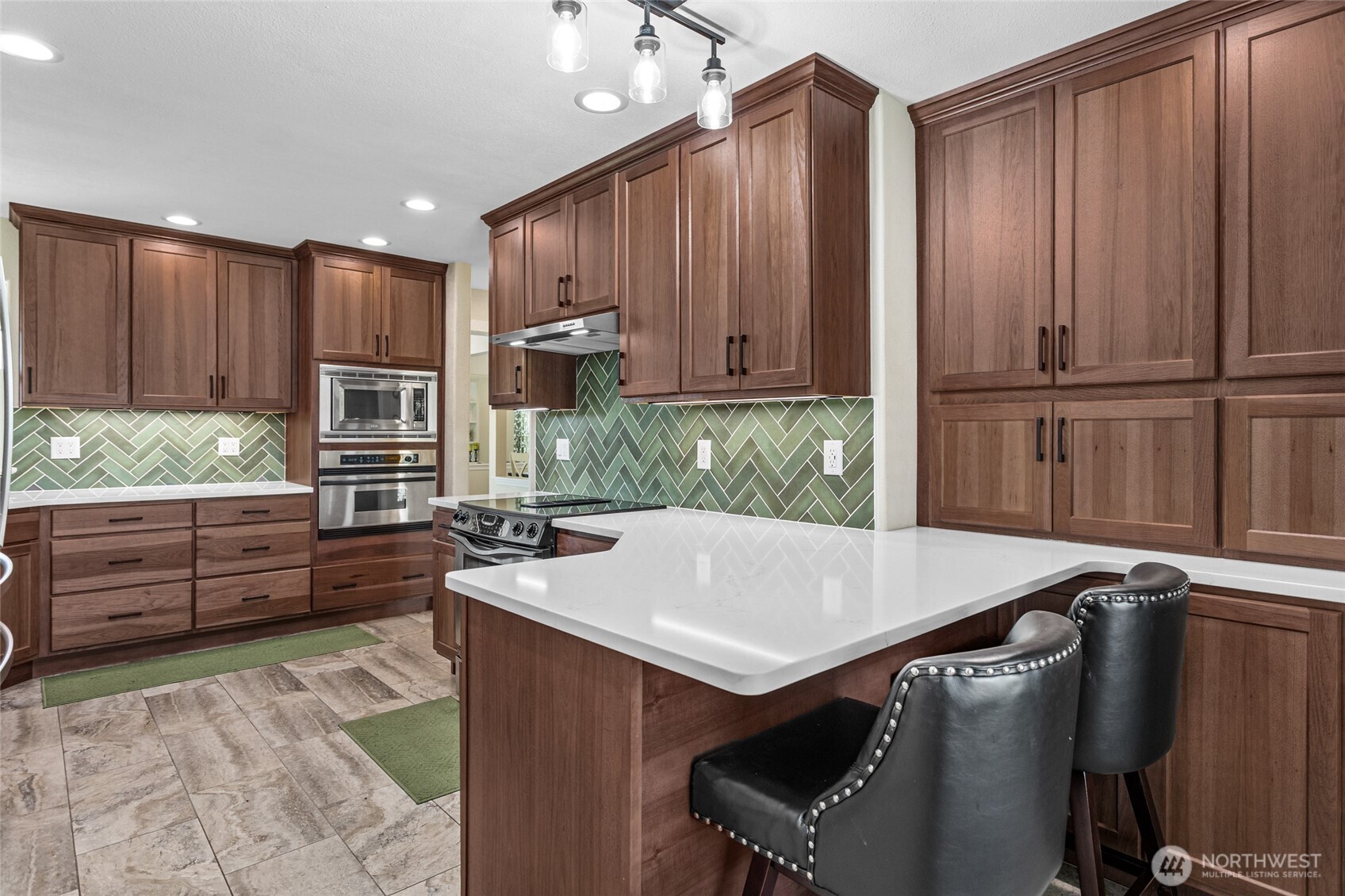 14434 Cottonwood Canyon Road Property Photo 11