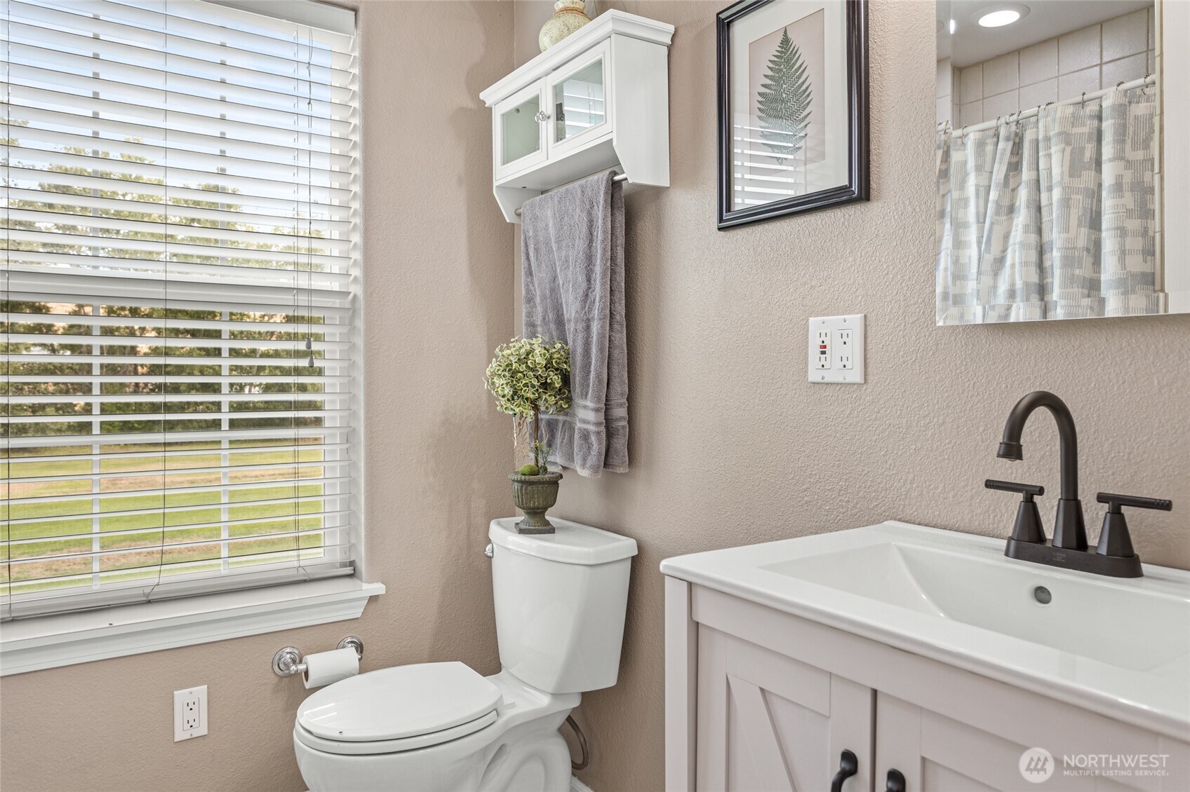 14434 Cottonwood Canyon Road Property Photo 15