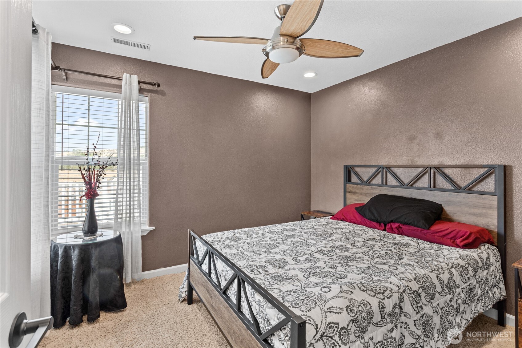 14434 Cottonwood Canyon Road Property Photo 25