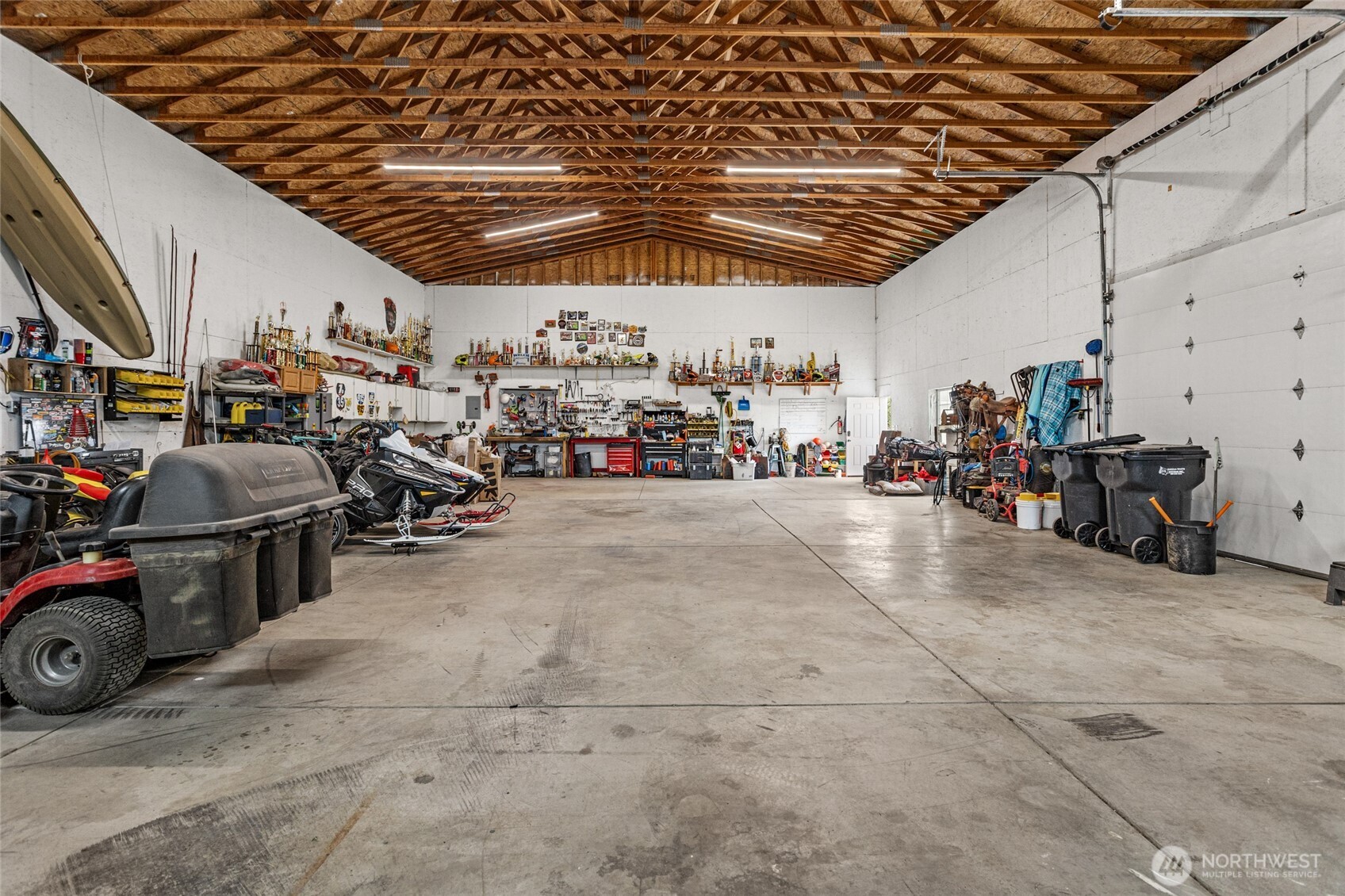 14434 Cottonwood Canyon Road Property Photo 32