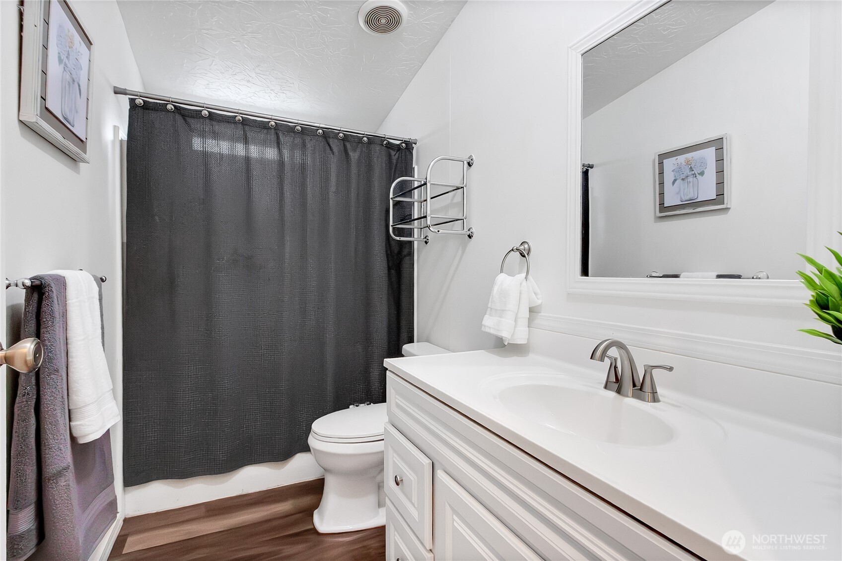 28205 73rd Ave E Property Photo 16