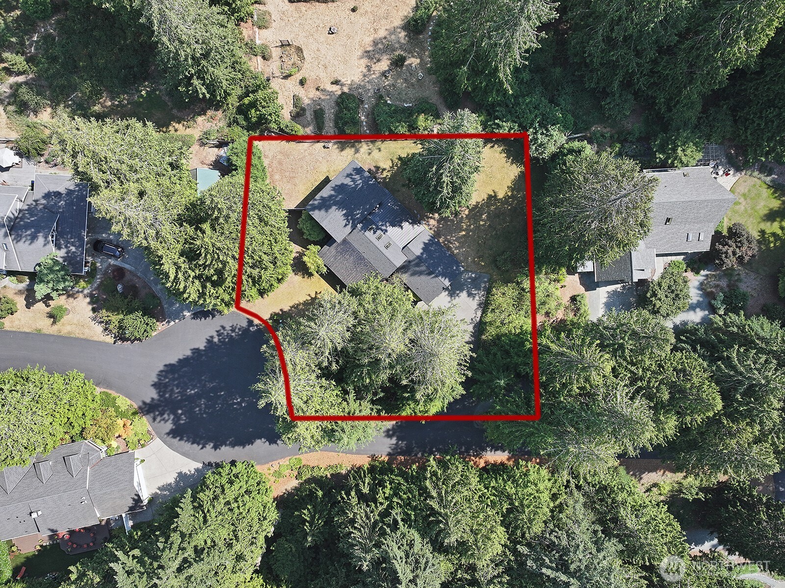 1052 Woodside Lane Property Photo 38