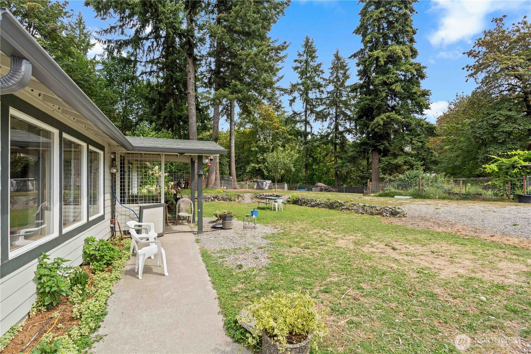 444 143rd Avenue Property Photo 7