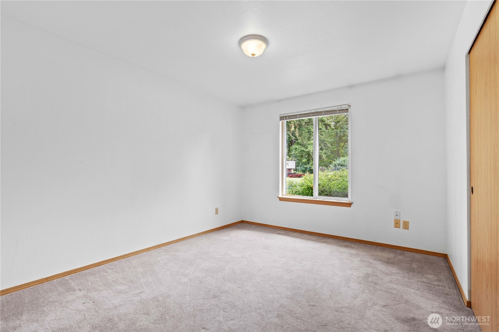 444 143rd Avenue Property Photo 17