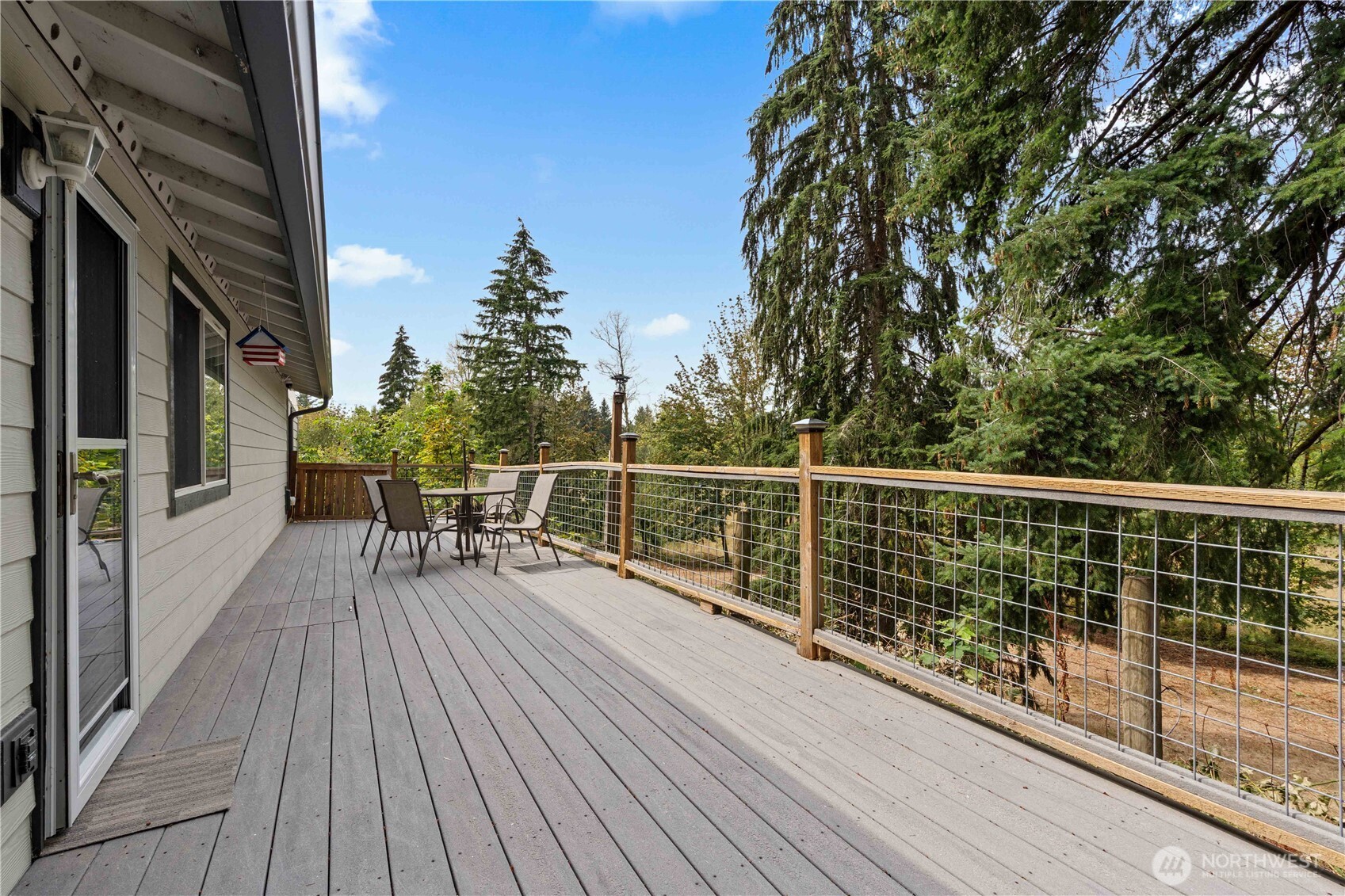 444 143rd Avenue Property Photo 19