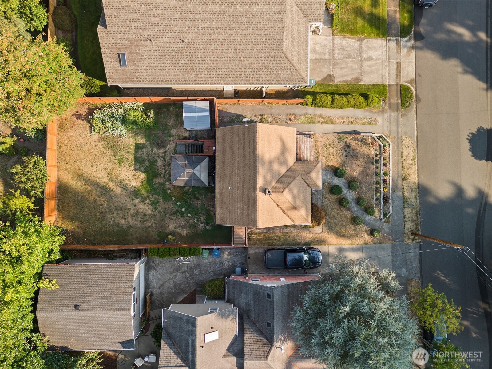 214 Summit Avenue Property Photo 23