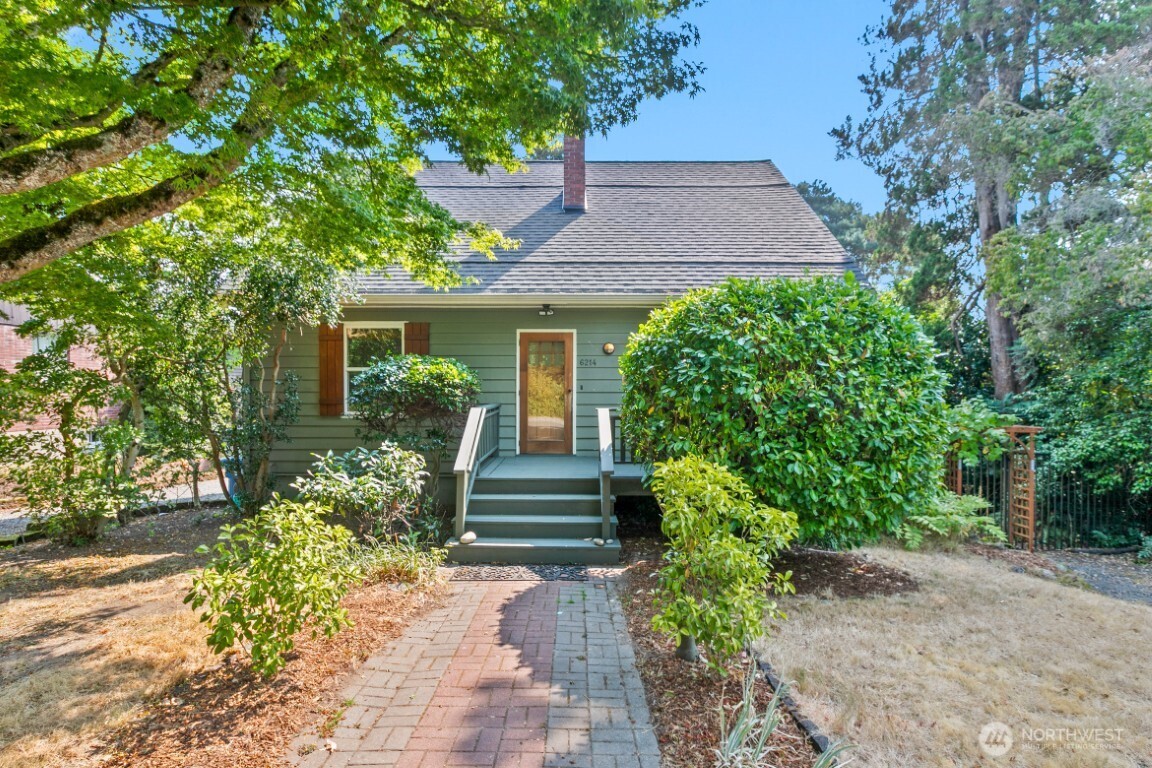 6214 24th Avenue Property Photo 1