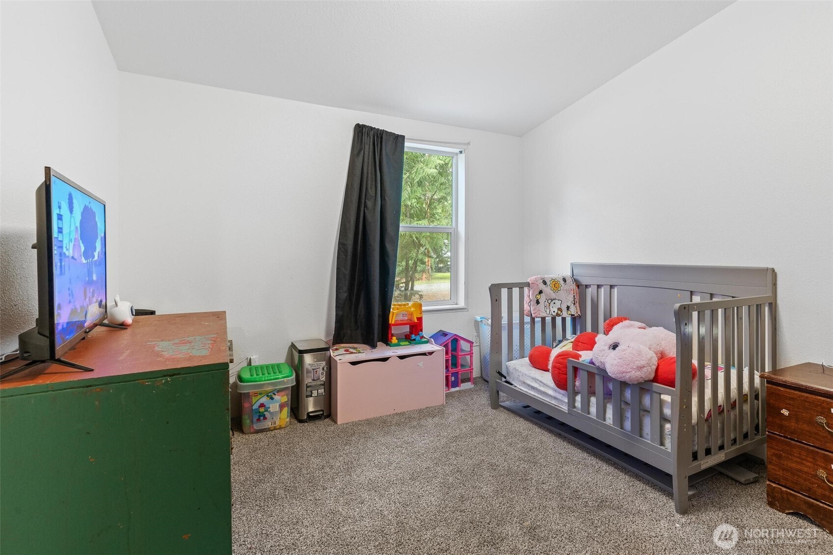 42096 Cedar Street Property Photo 13