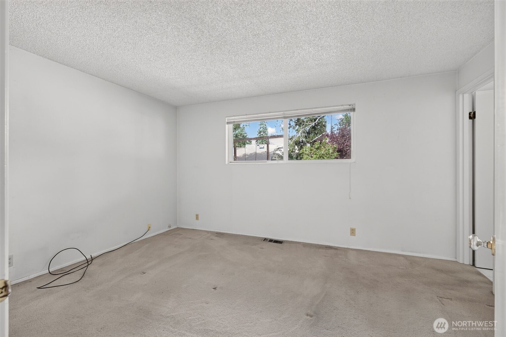 609 168th Avenue Property Photo 15