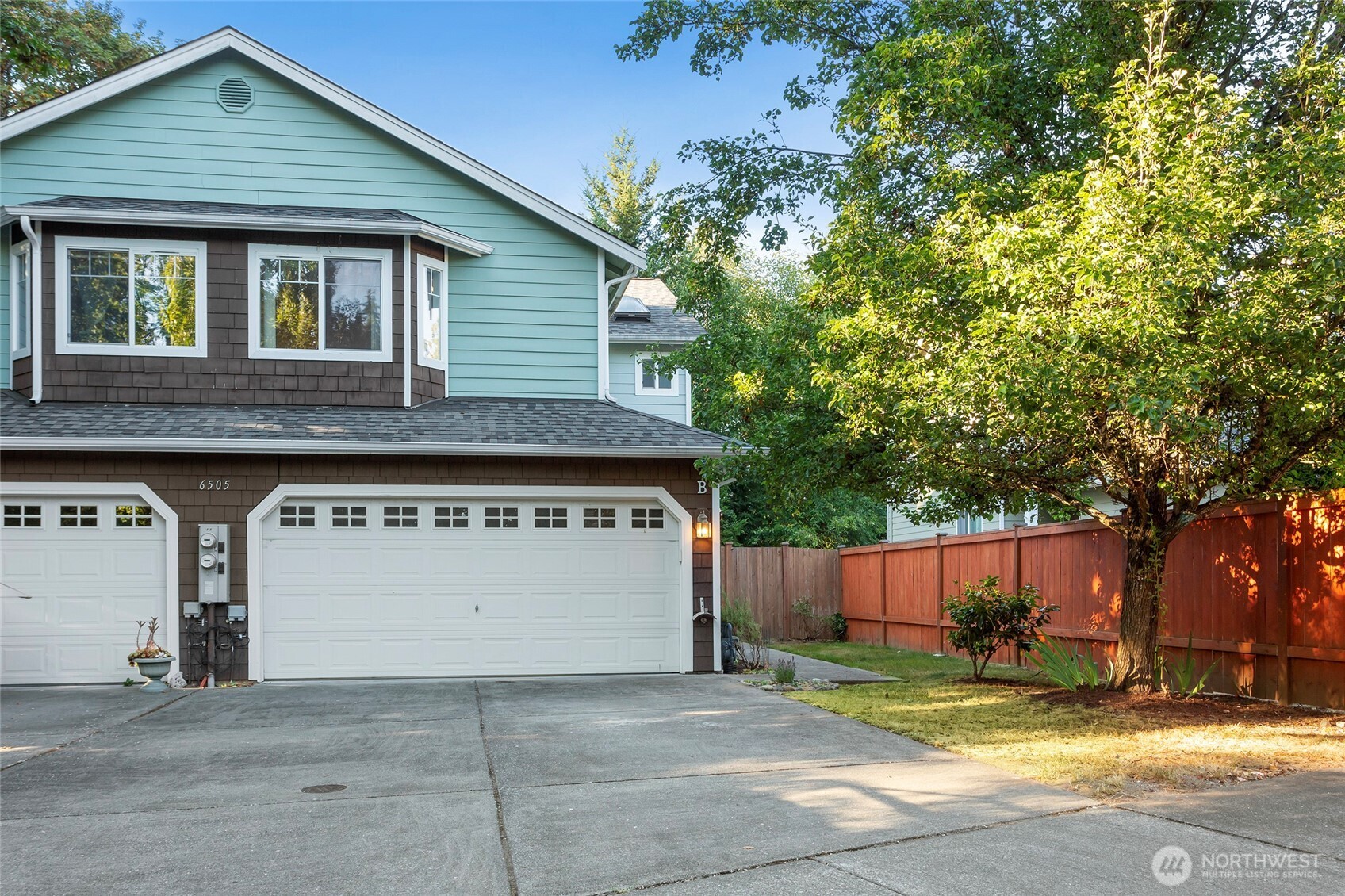 6505 206th Place B Property Photo 1