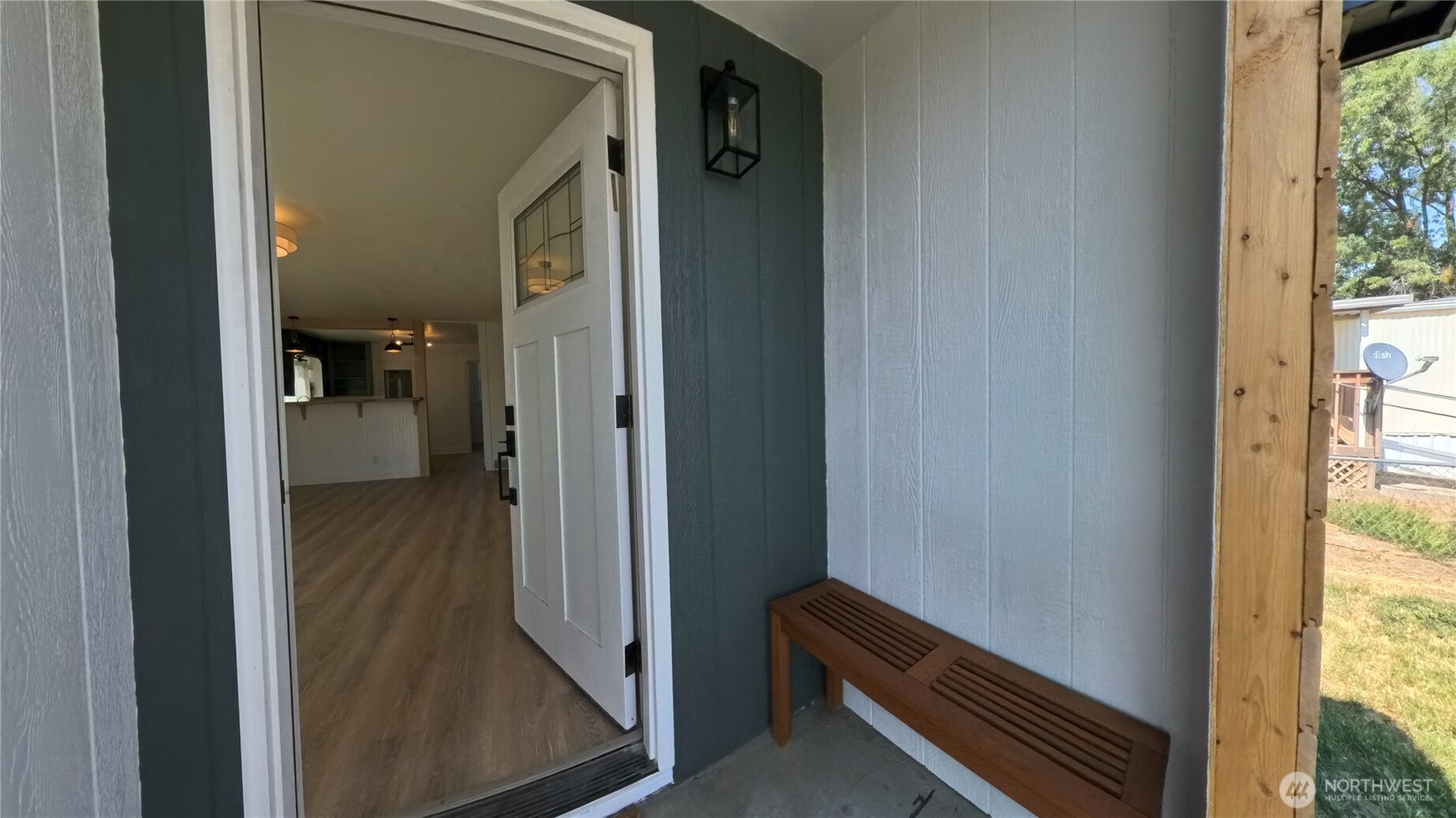 205 E Broadway Street Property Photo 8