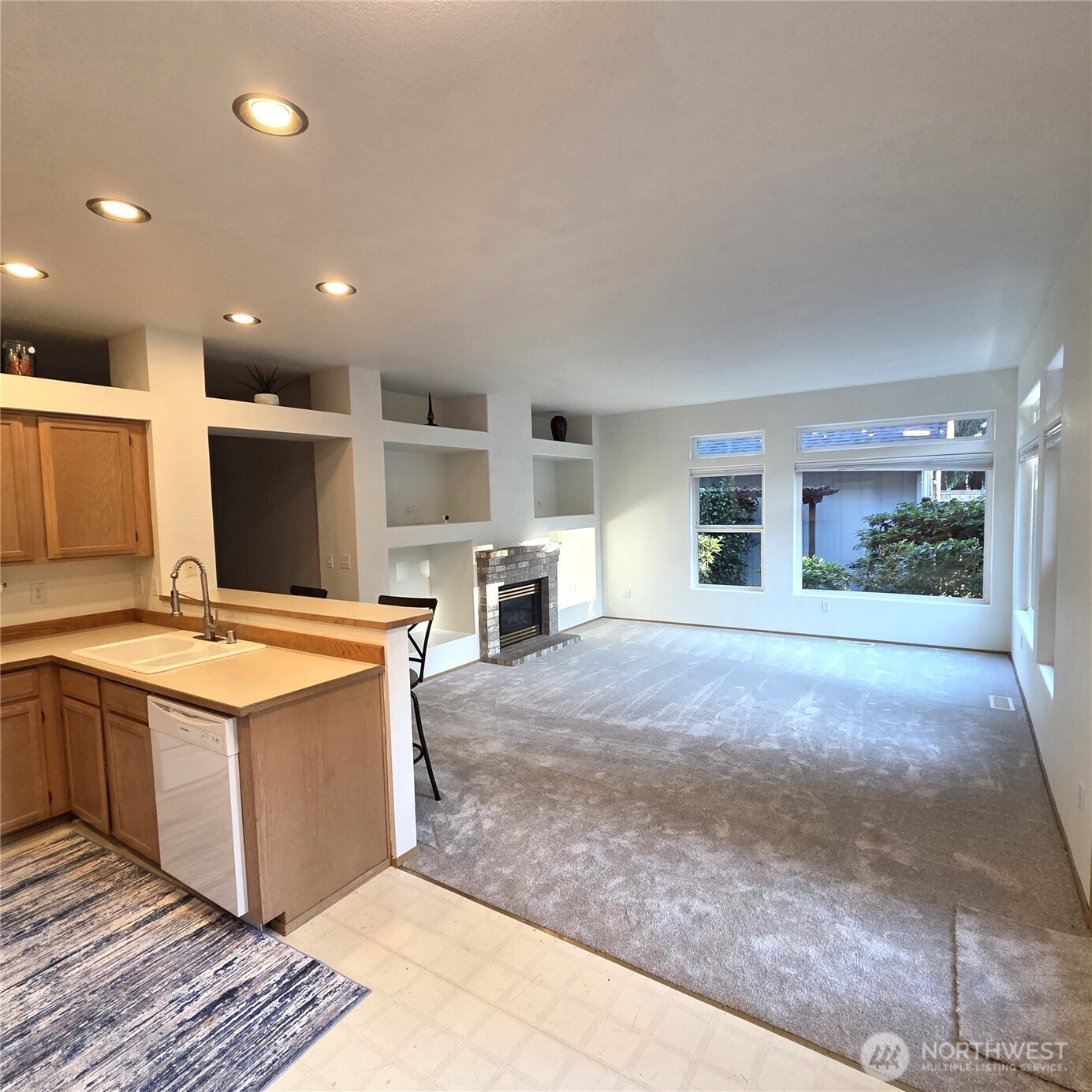 6039 Bryanston Lane Property Photo 2
