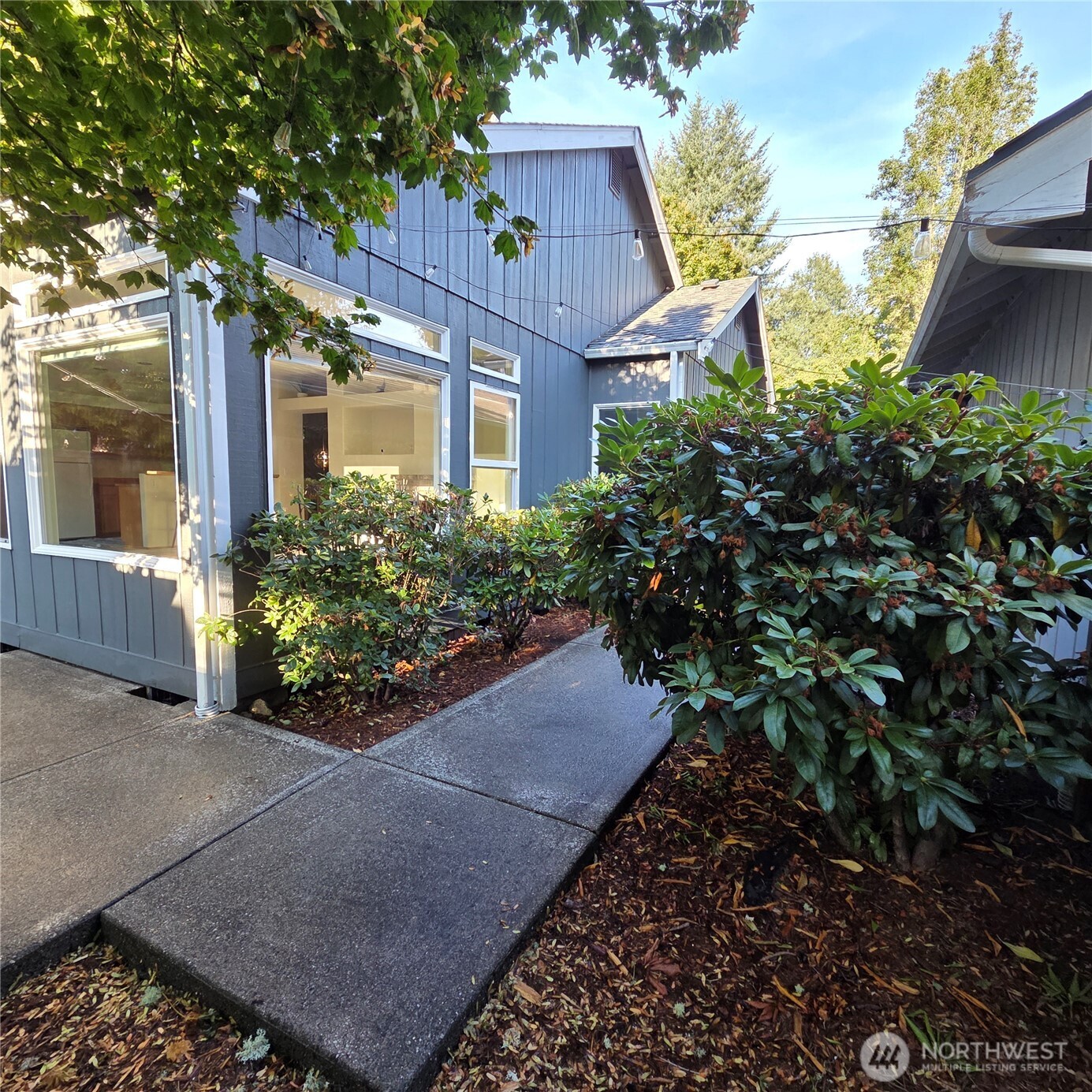 6039 Bryanston Lane Property Photo 5