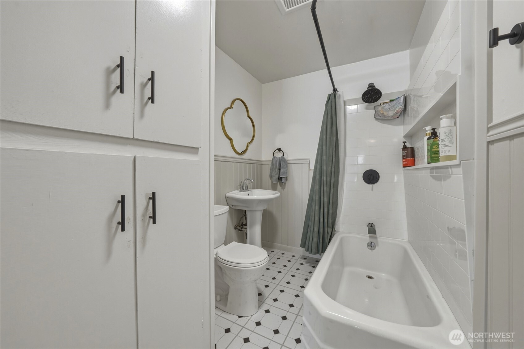 525 Liberty Street Property Photo 11