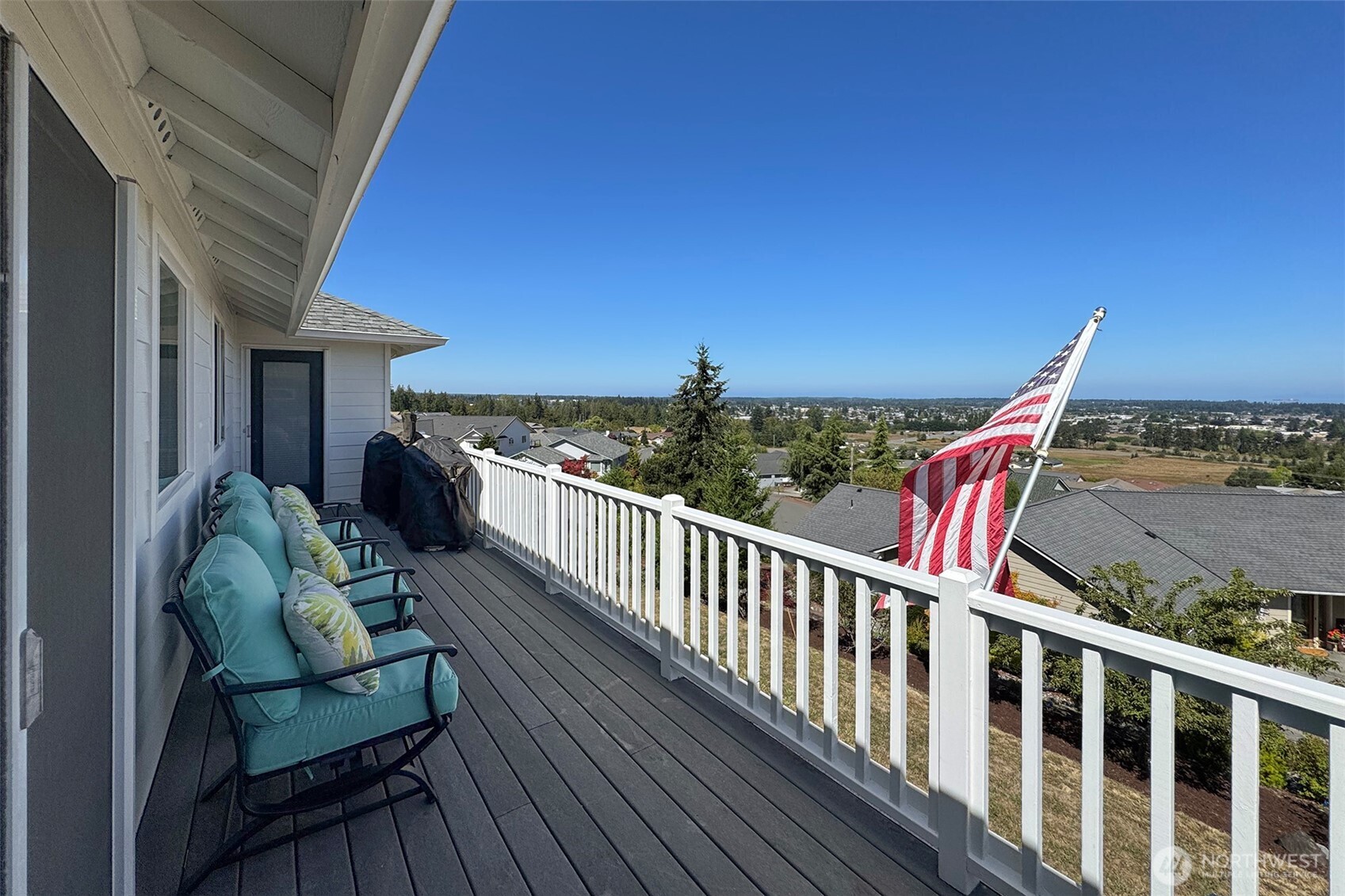 61 Jade Circle Property Photo 16