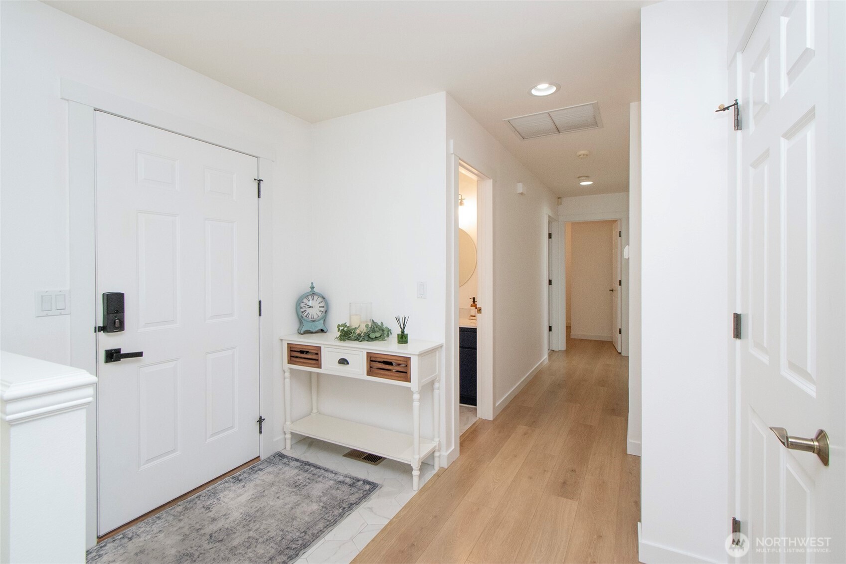 61 Jade Circle Property Photo 17