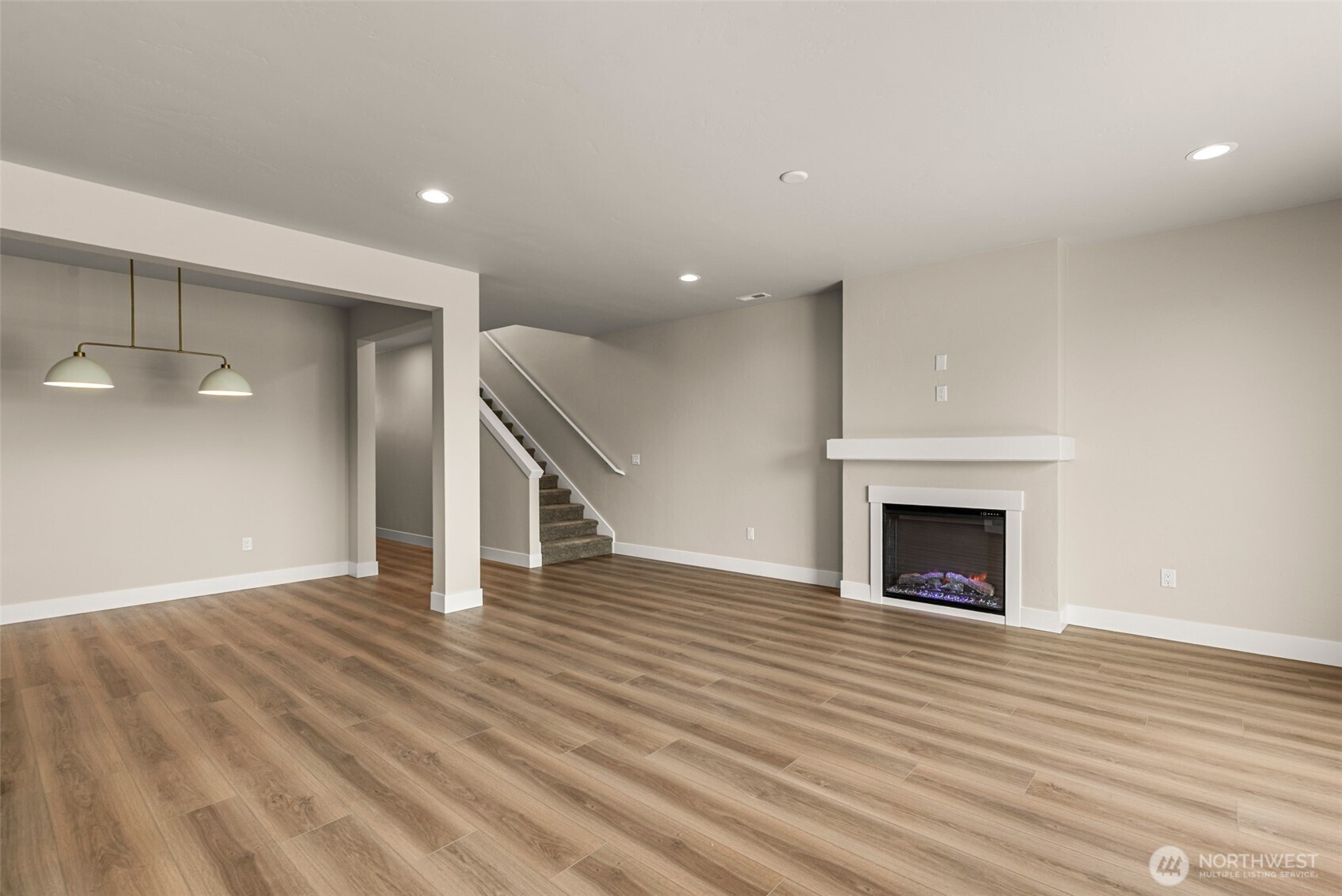 545 S Perry Avenue Property Photo 15