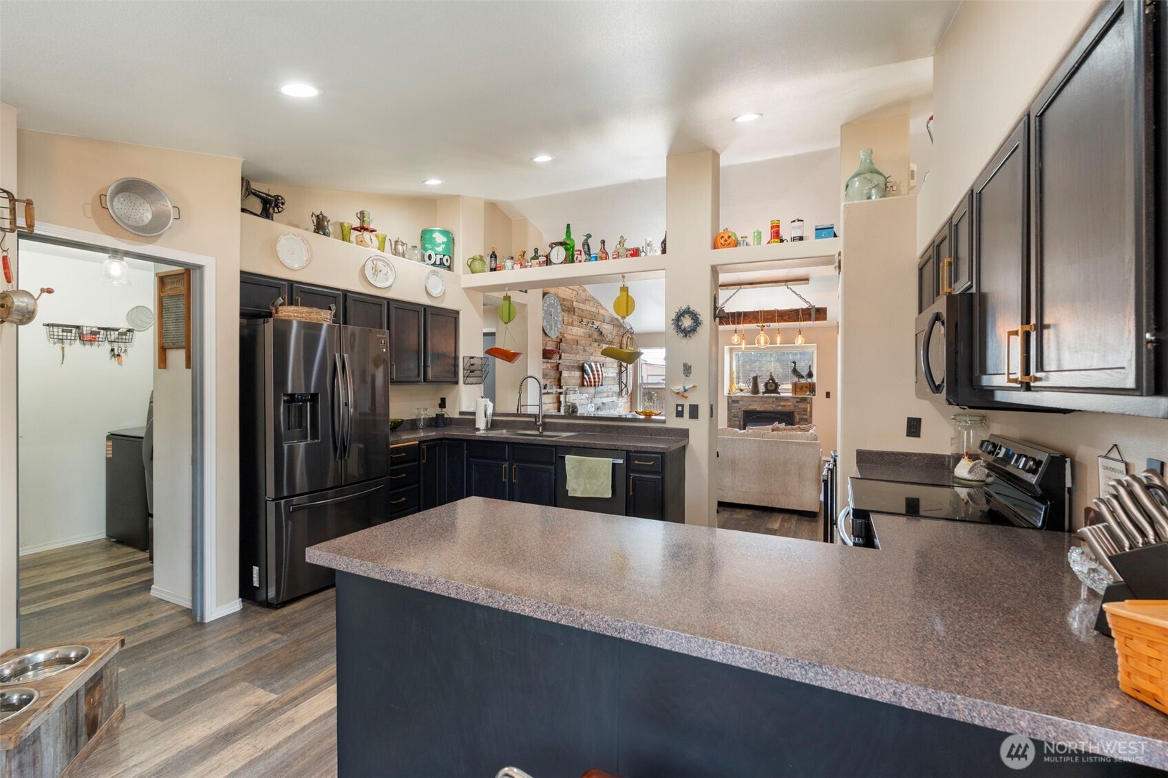 2708 180th Street Property Photo 7