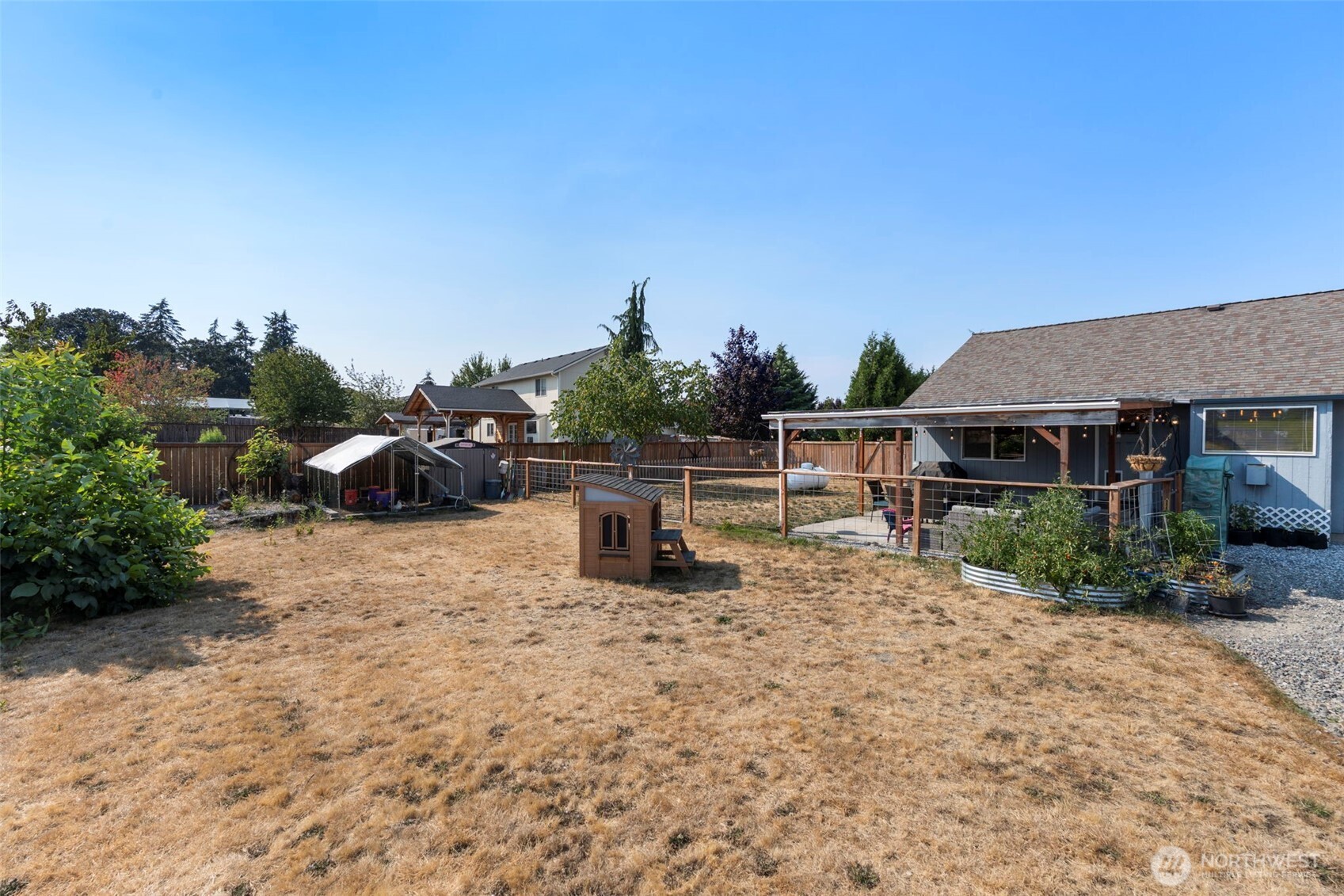 2708 180th Street Property Photo 25