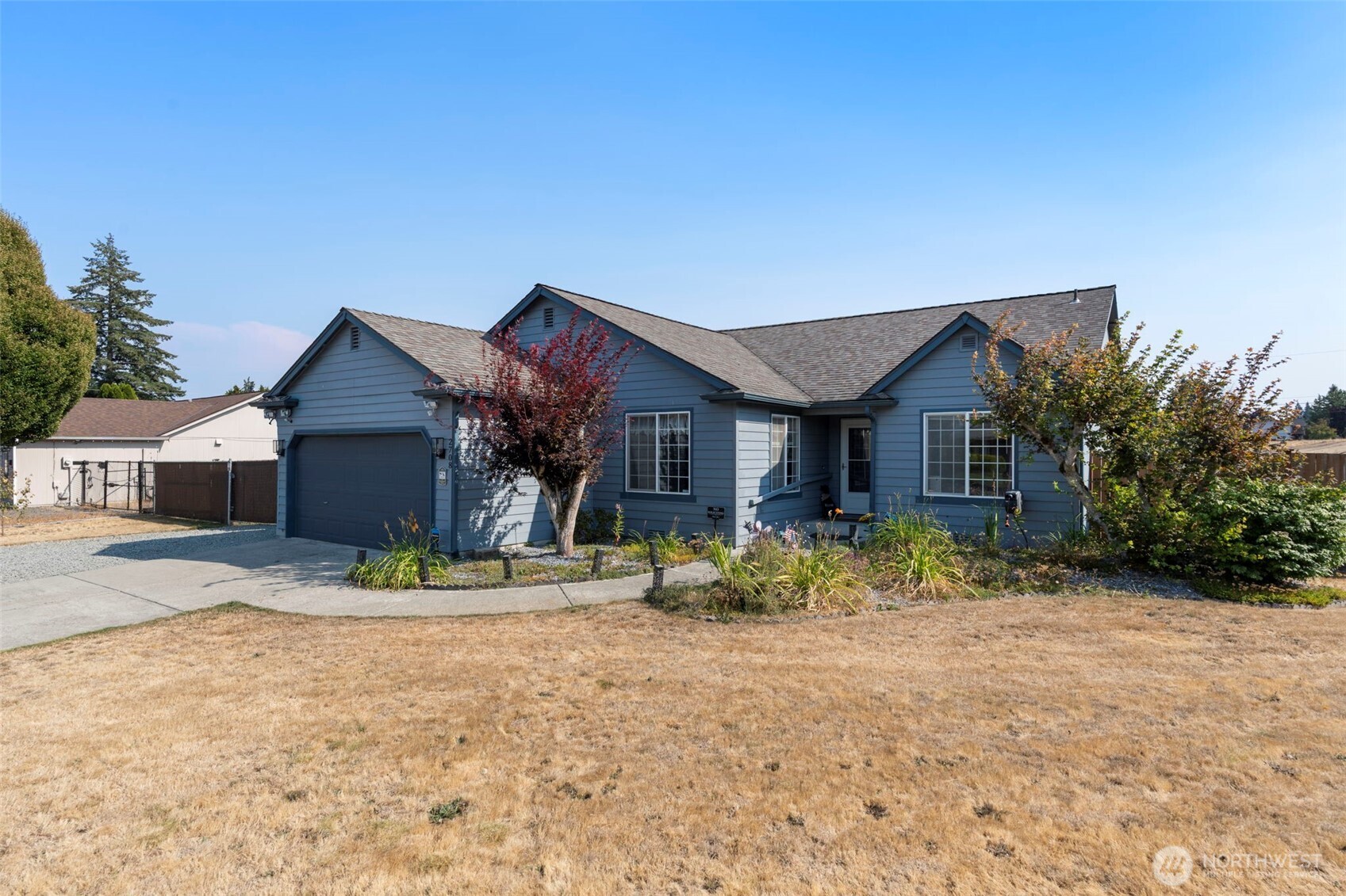 2708 180th Street Property Photo 27