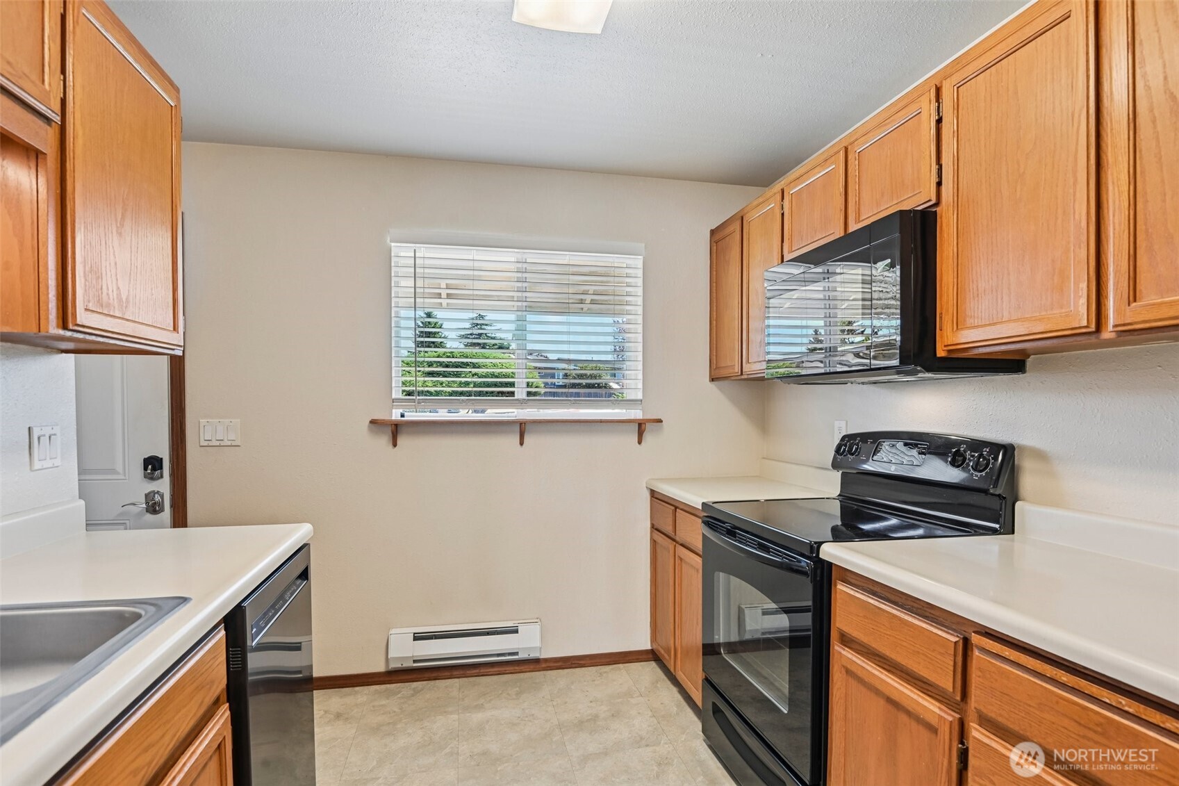 12404 Se 272nd Place A Property Photo 8