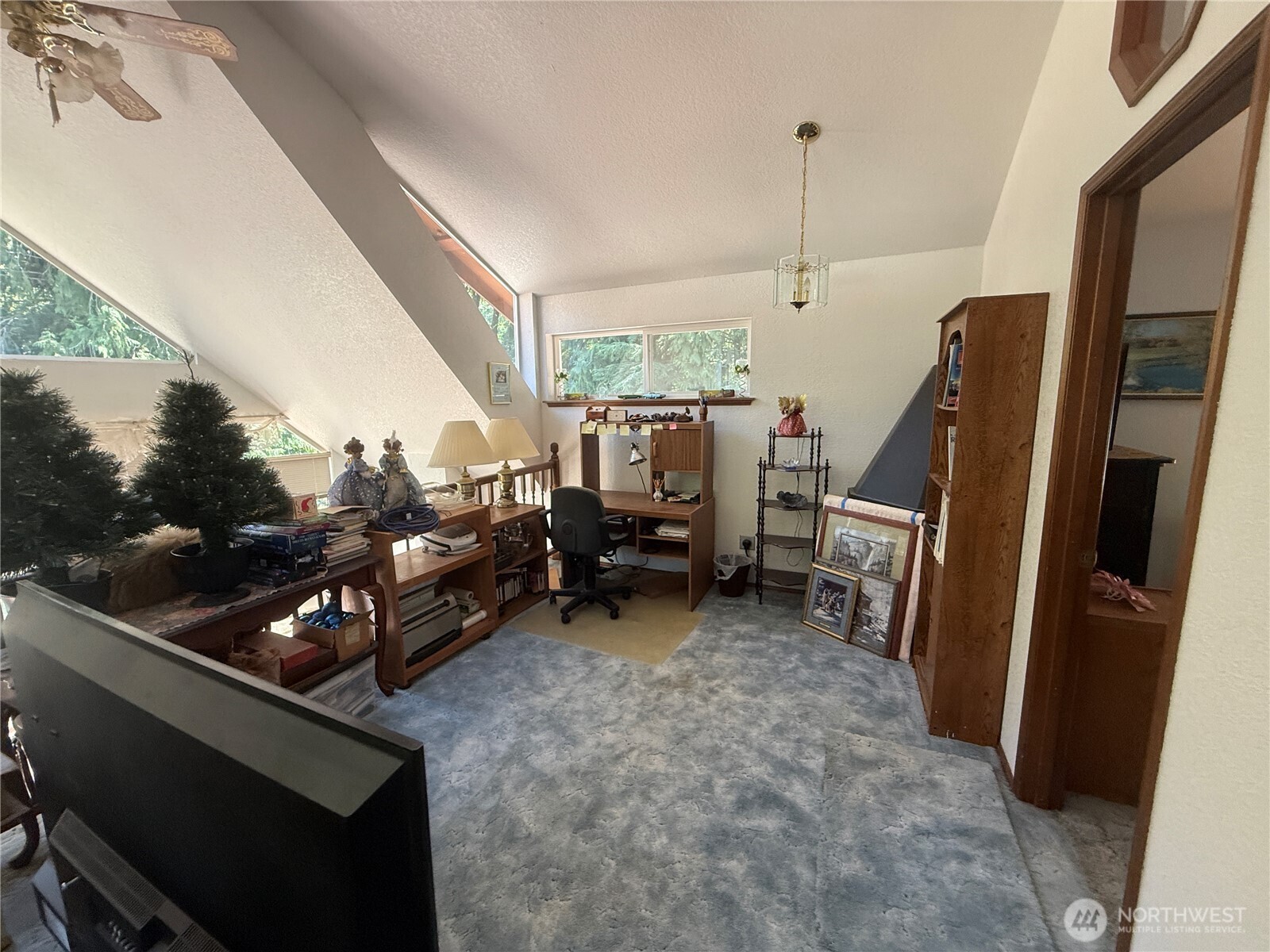 82 Ne Miller Road Property Photo 22