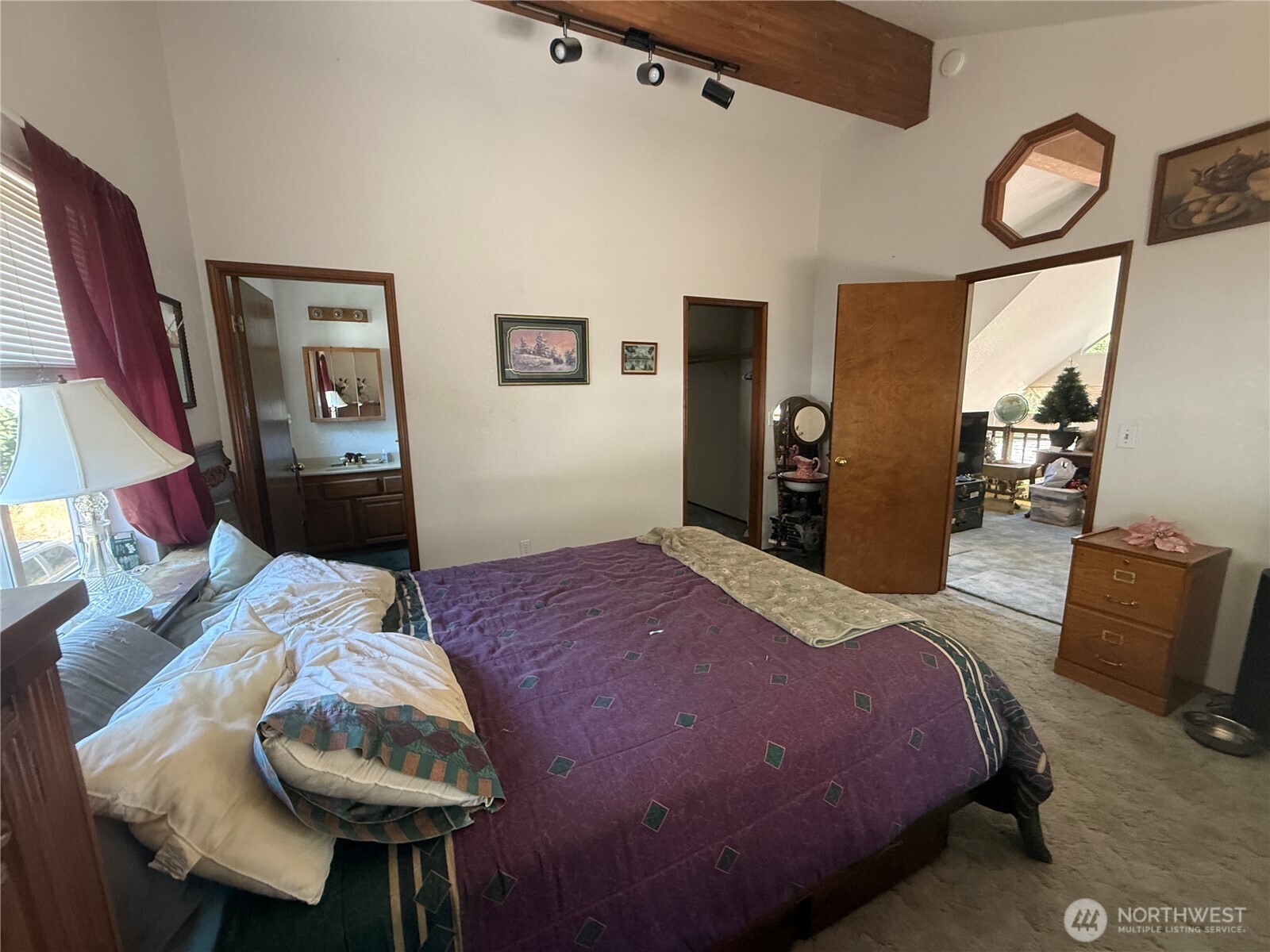82 Ne Miller Road Property Photo 24