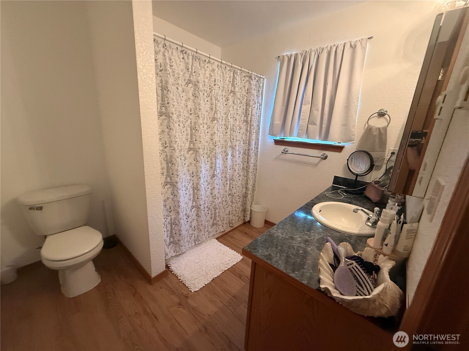 82 Ne Miller Road Property Photo 31