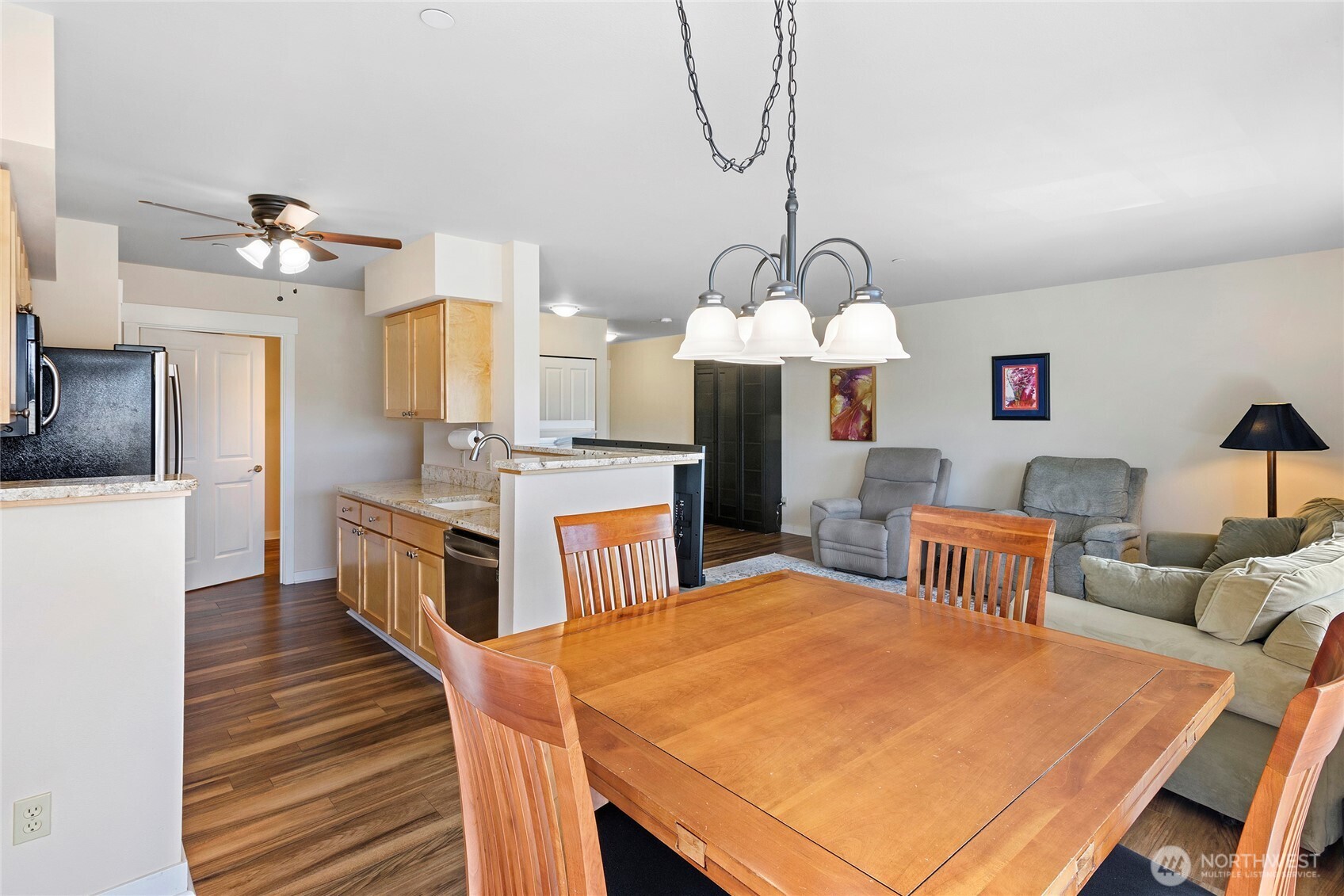 300 High School Road 406 Property Photo 8