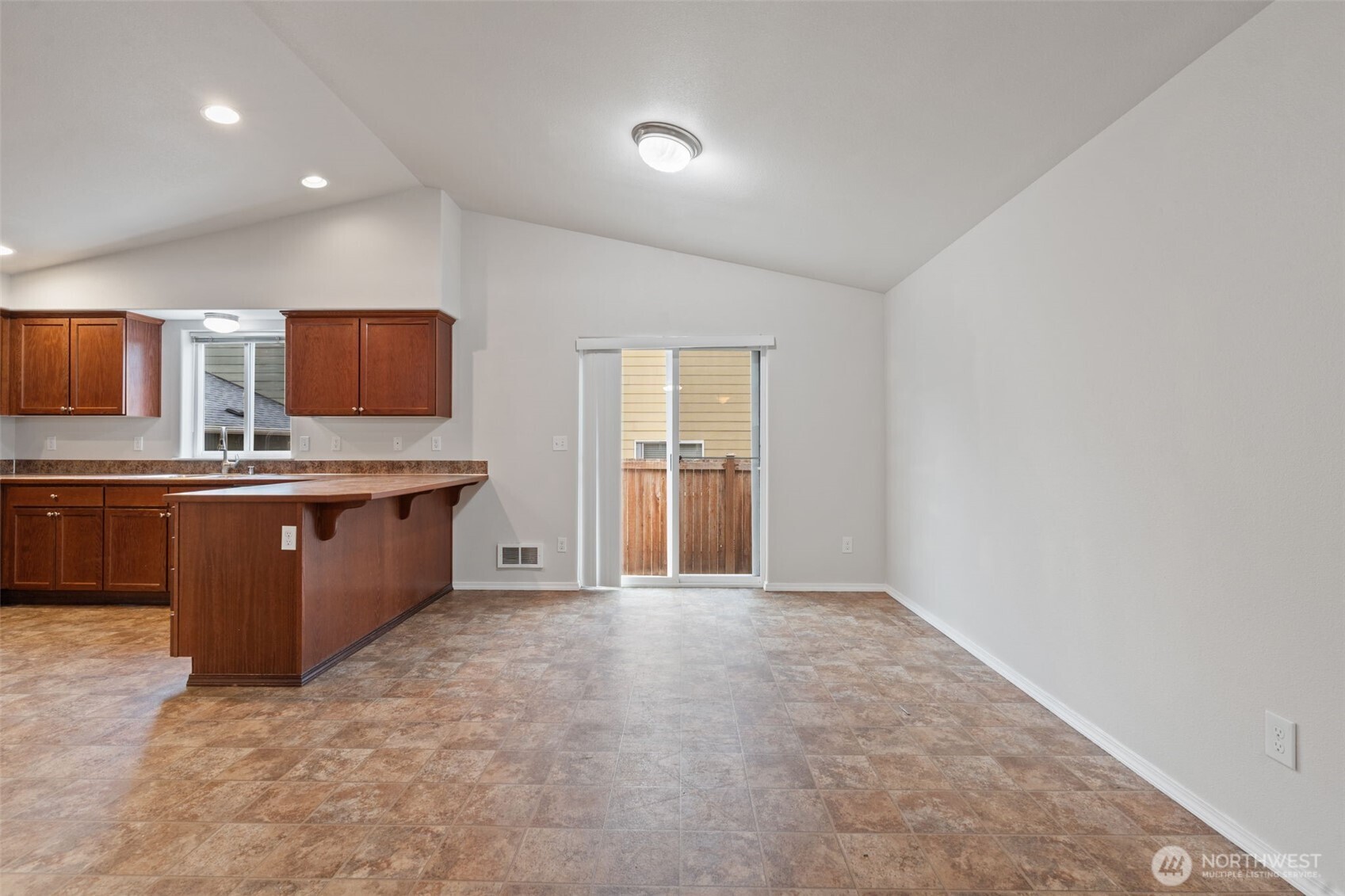 14617 46th Avenue Property Photo 9