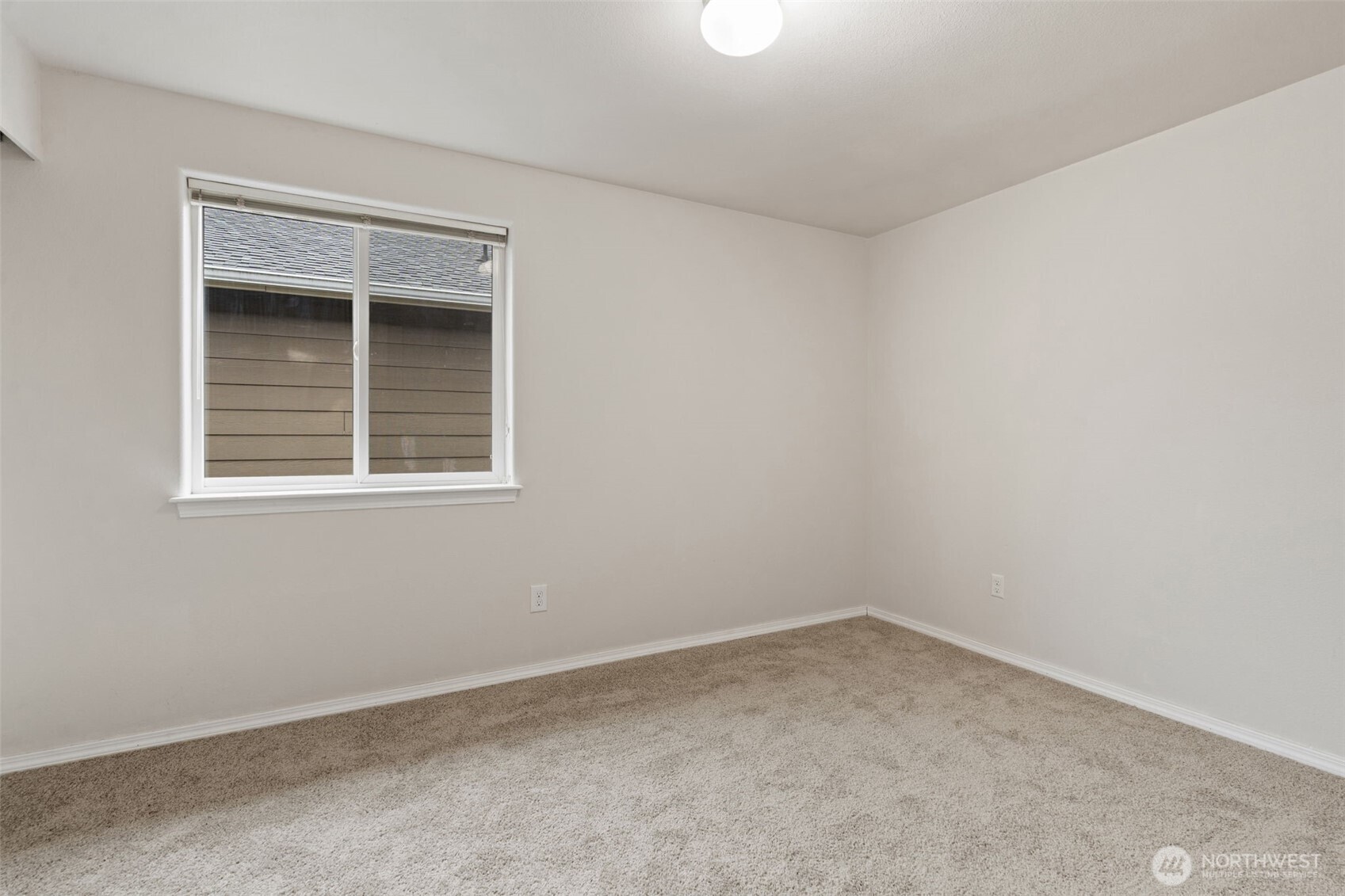 14617 46th Avenue Property Photo 22