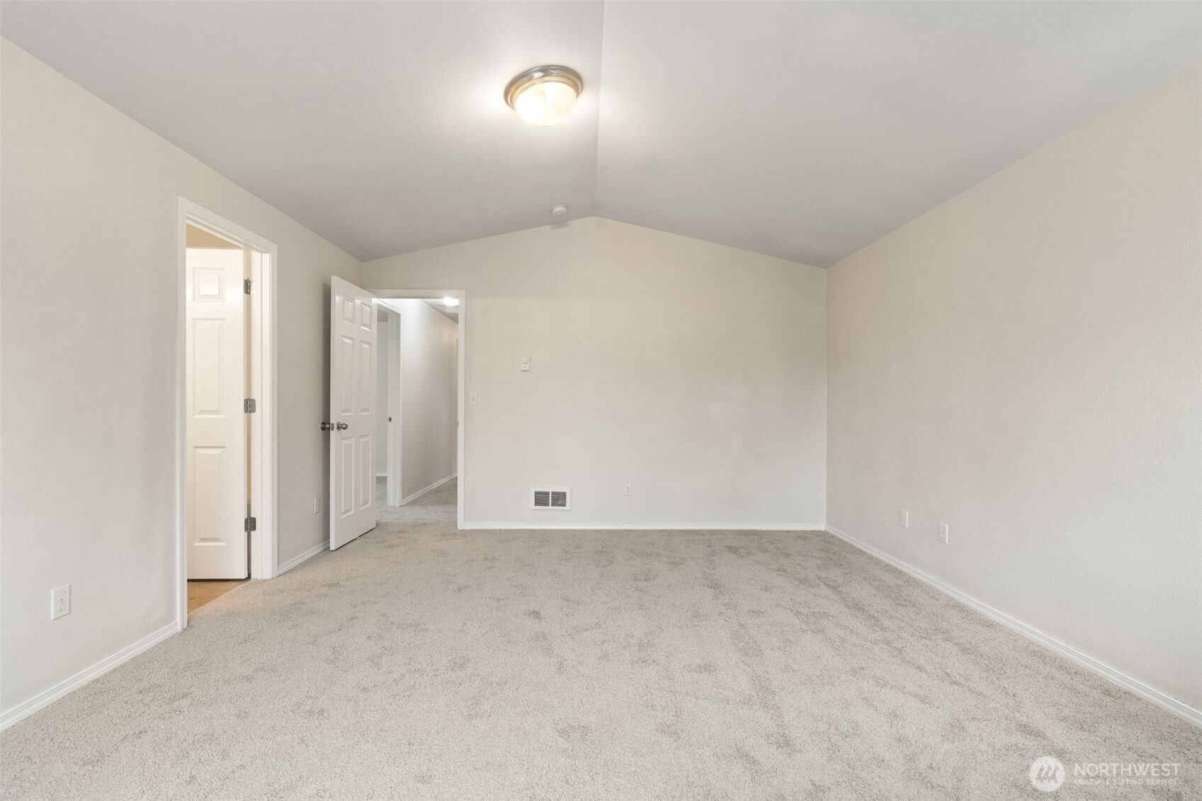 14617 46th Avenue Property Photo 29